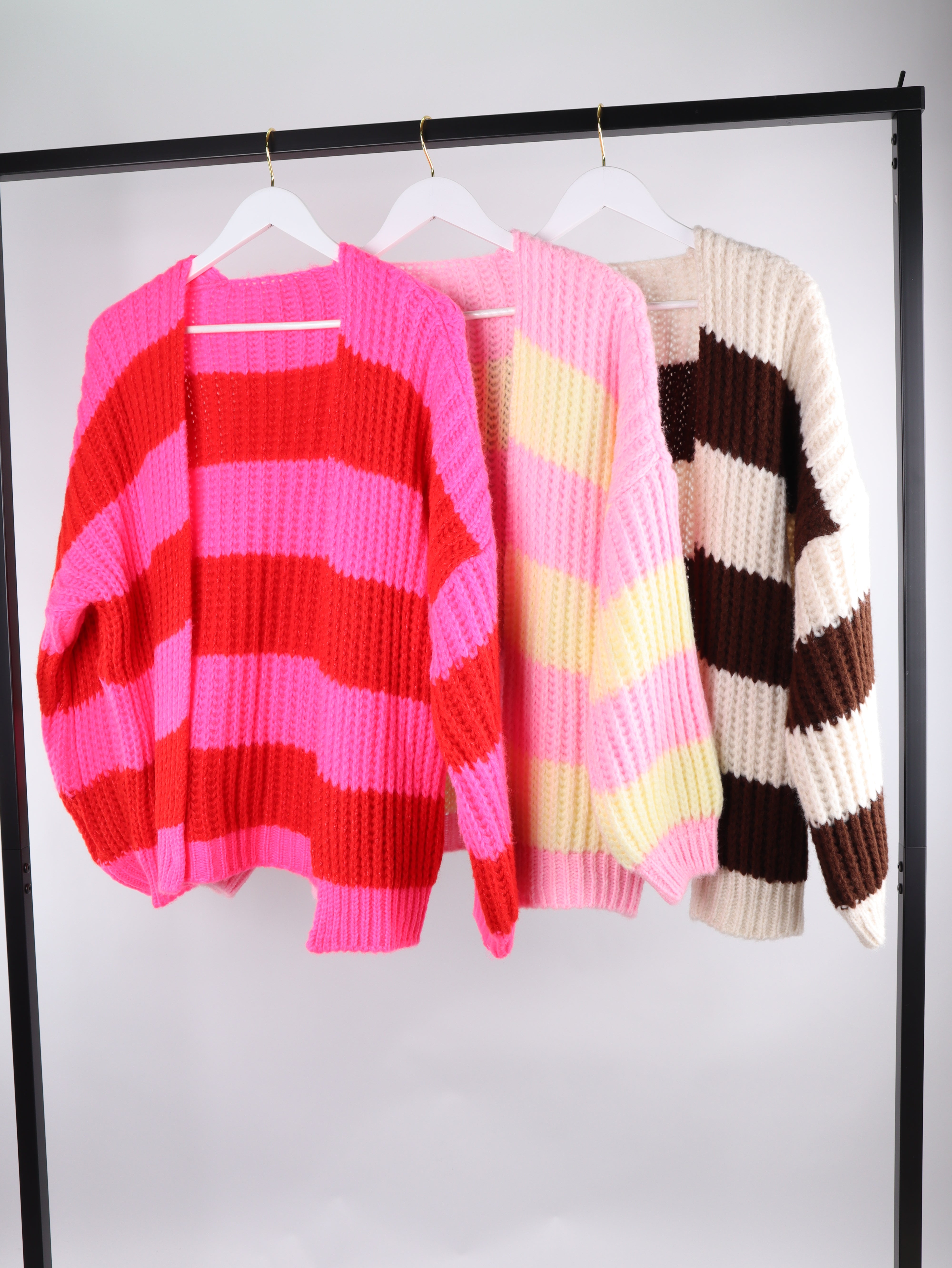 Strickjacke BOLD STRIPES