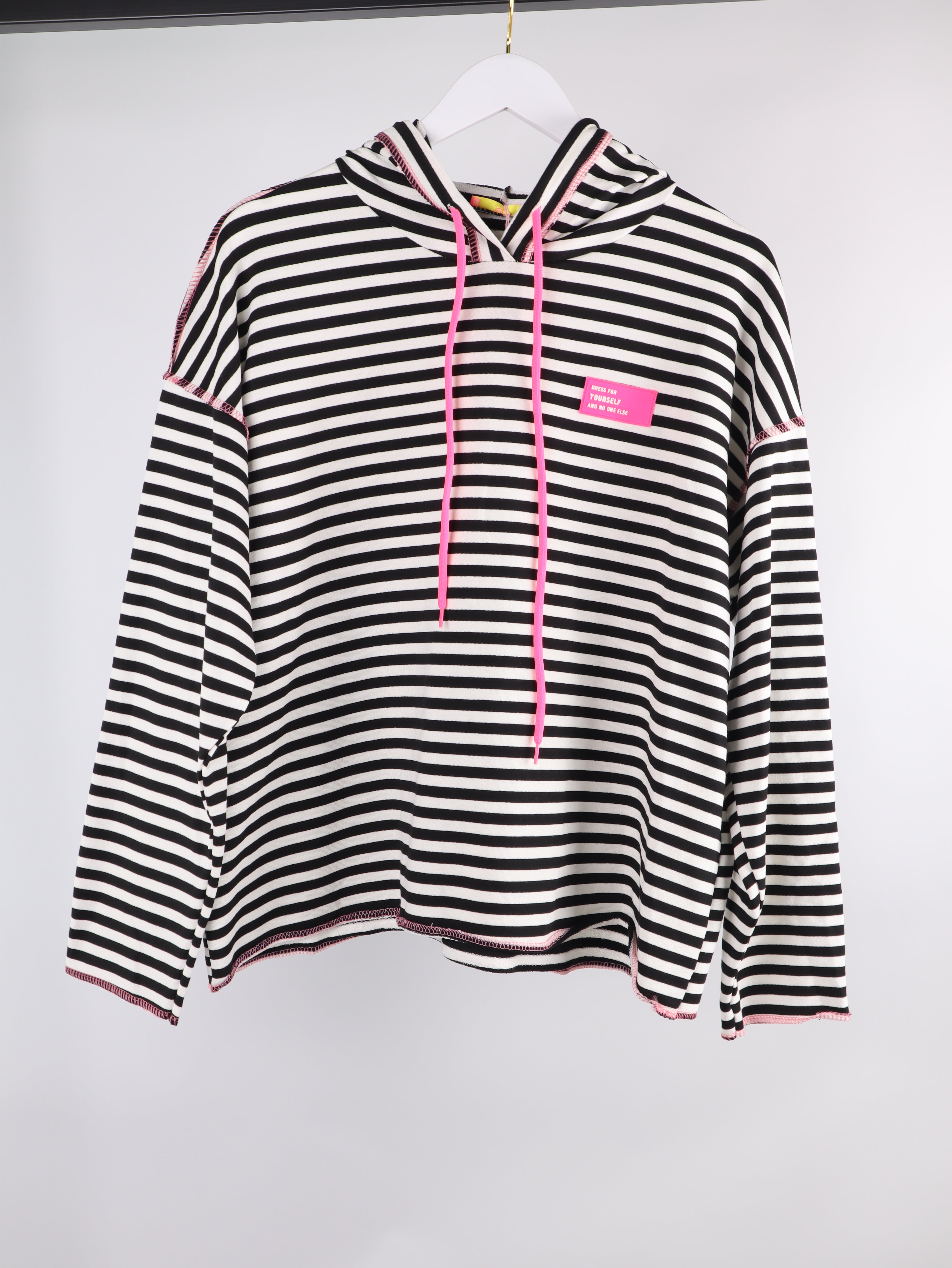 Kapuzenpullover STATEMENT