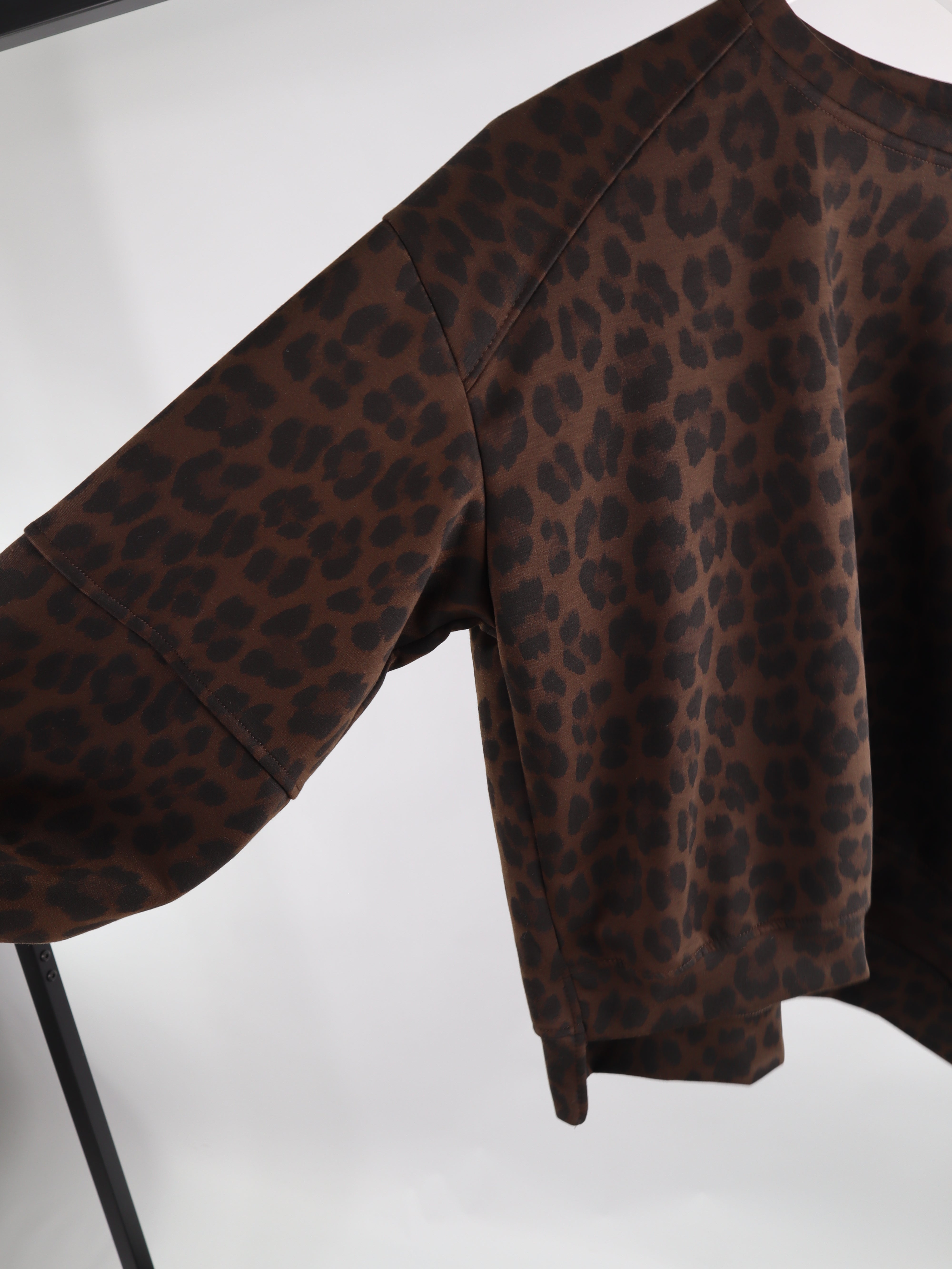 Butterstoff Leo Sweater STATEMENT