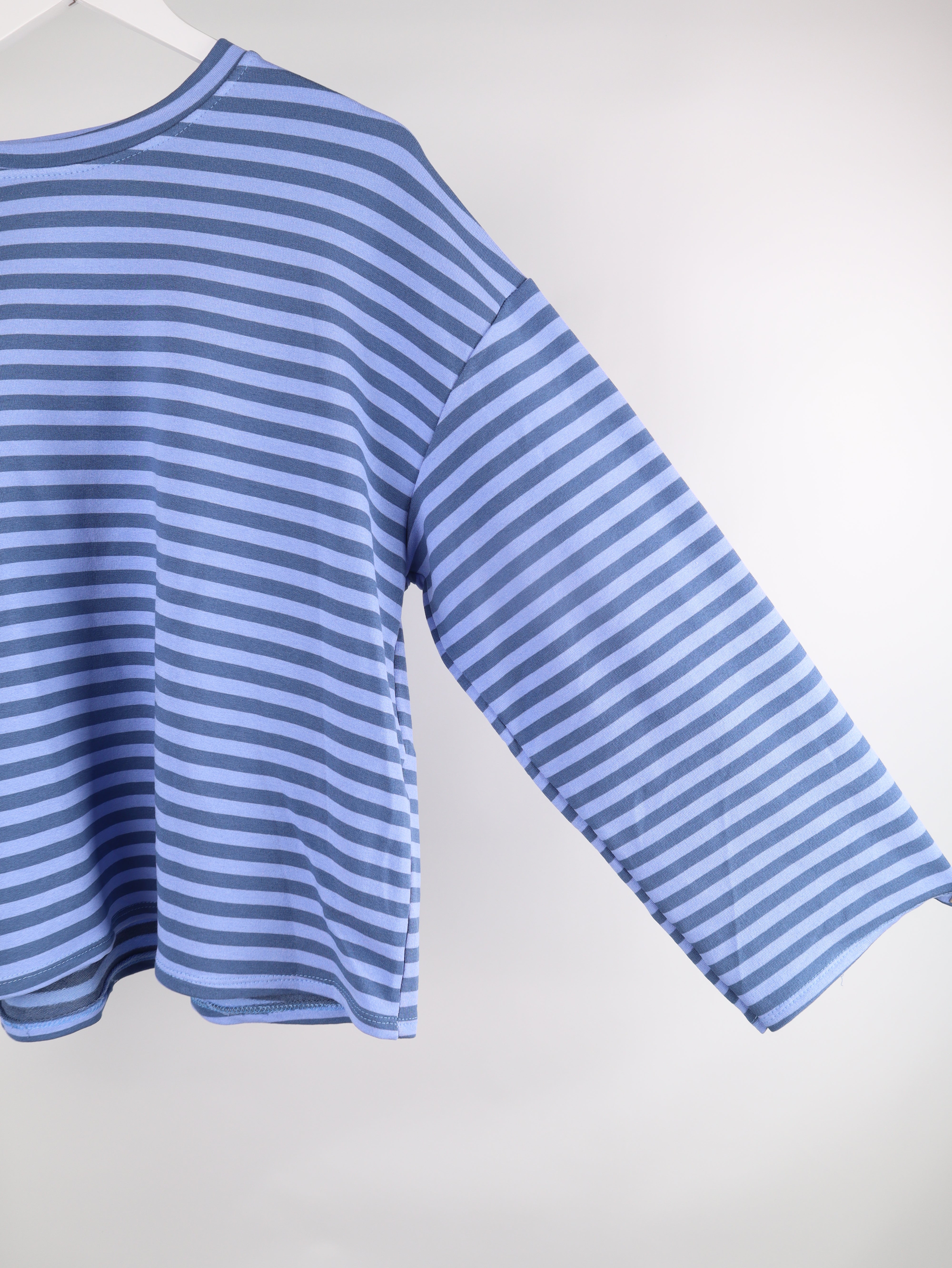Langarmshirt RELAXED LINES