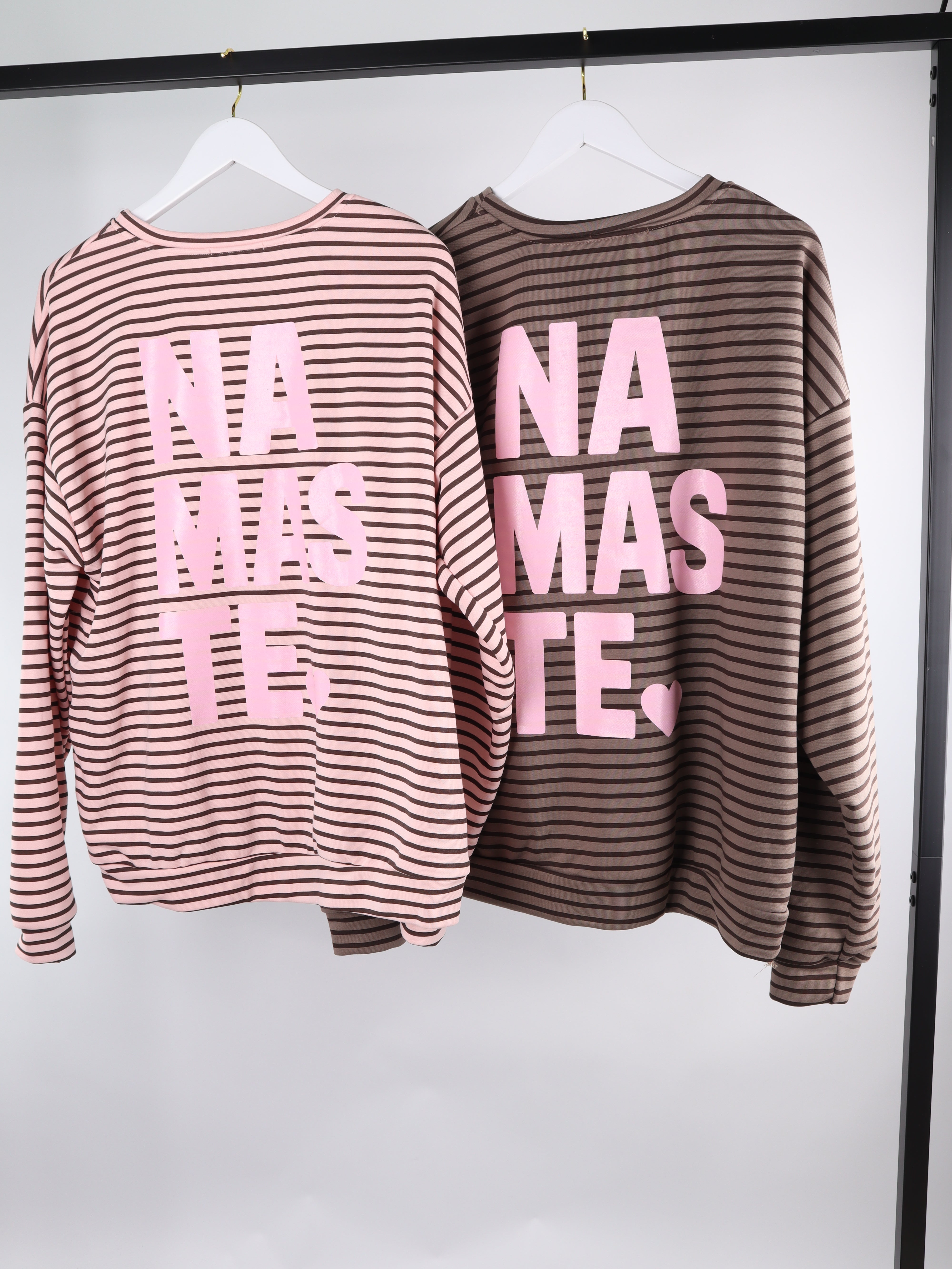 Oversize Streifen Sweater NAMASTE