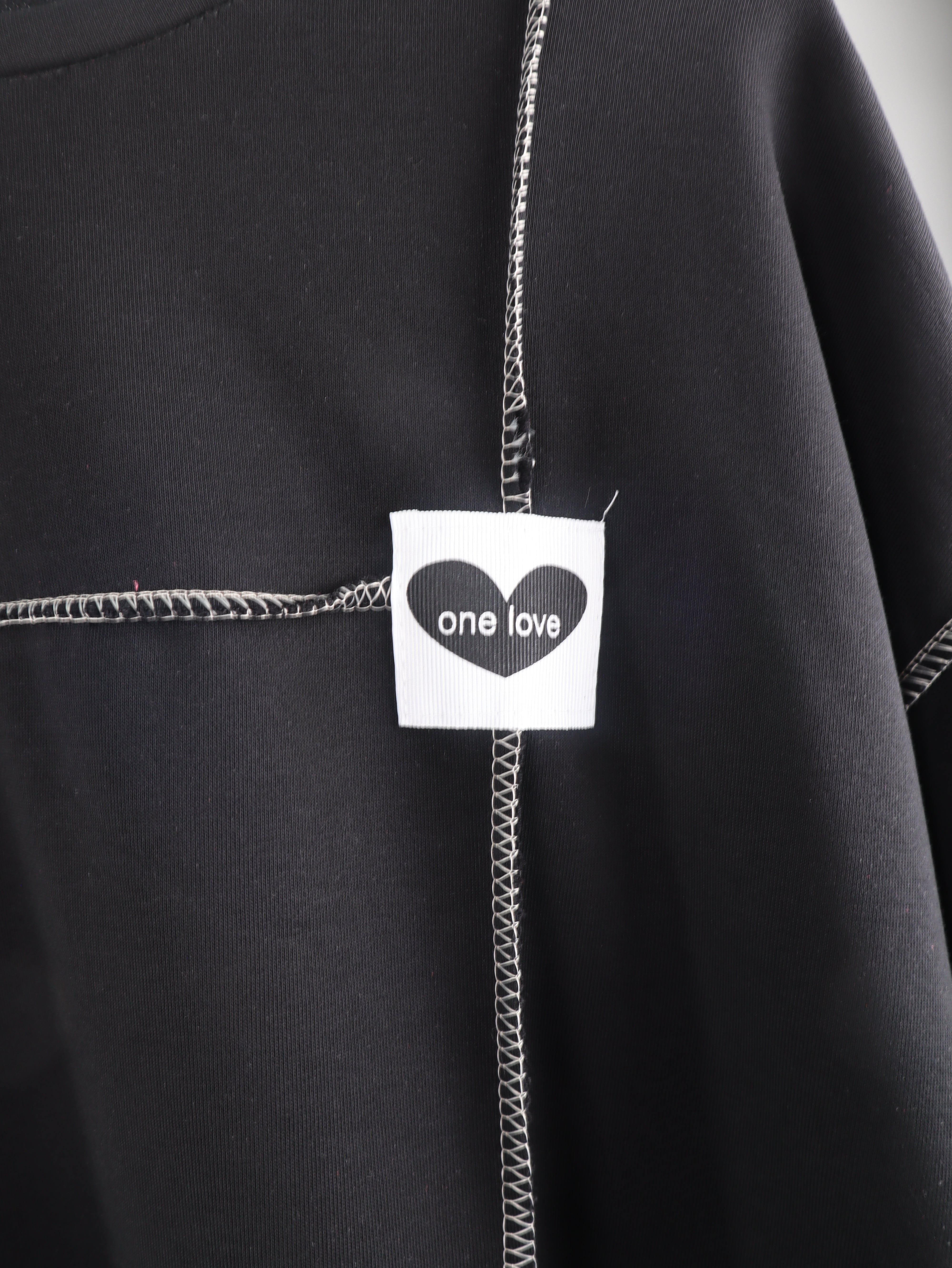Oversize Sweatshirt "One Love“