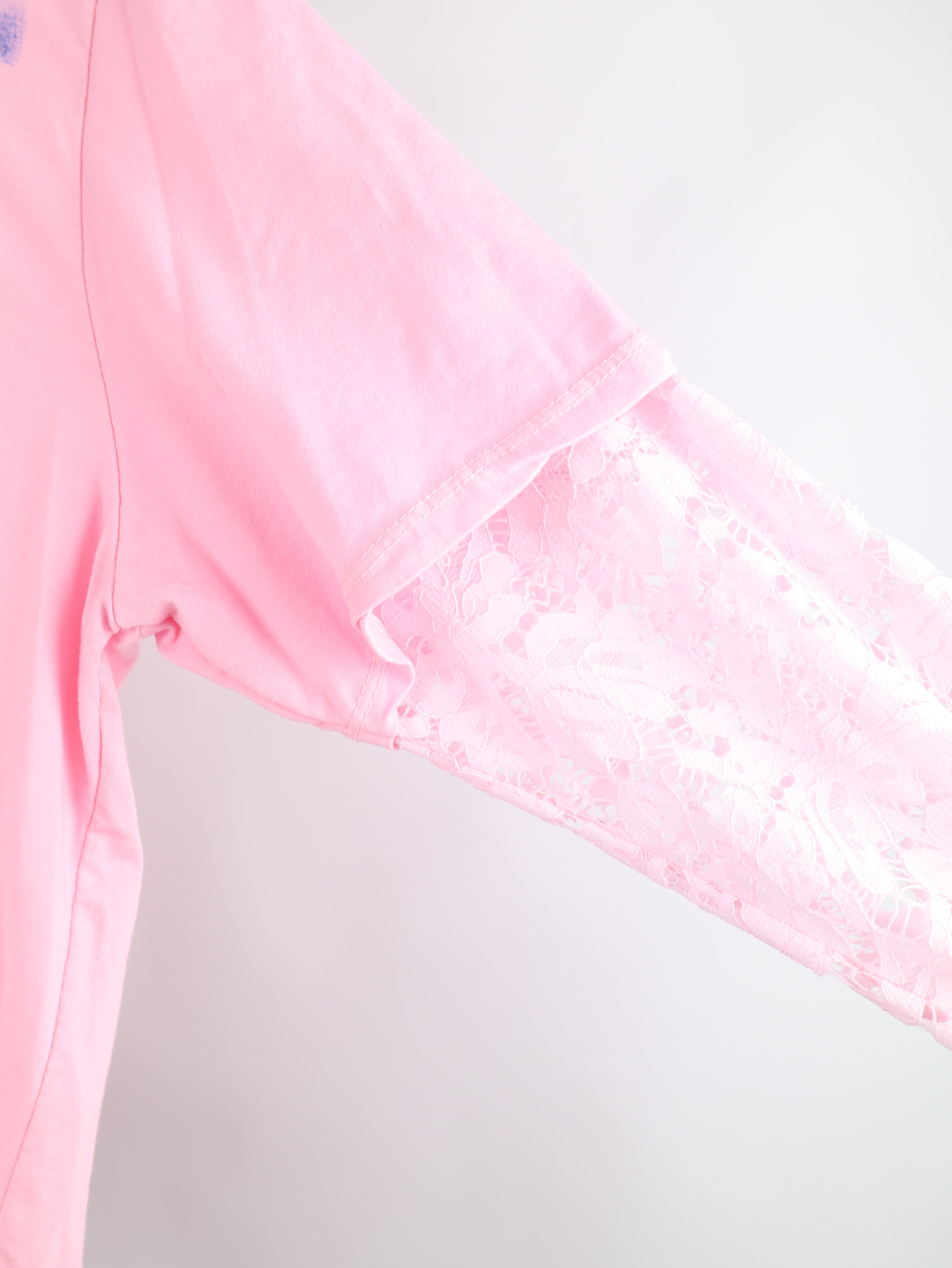 Love Shirt mit Spitze