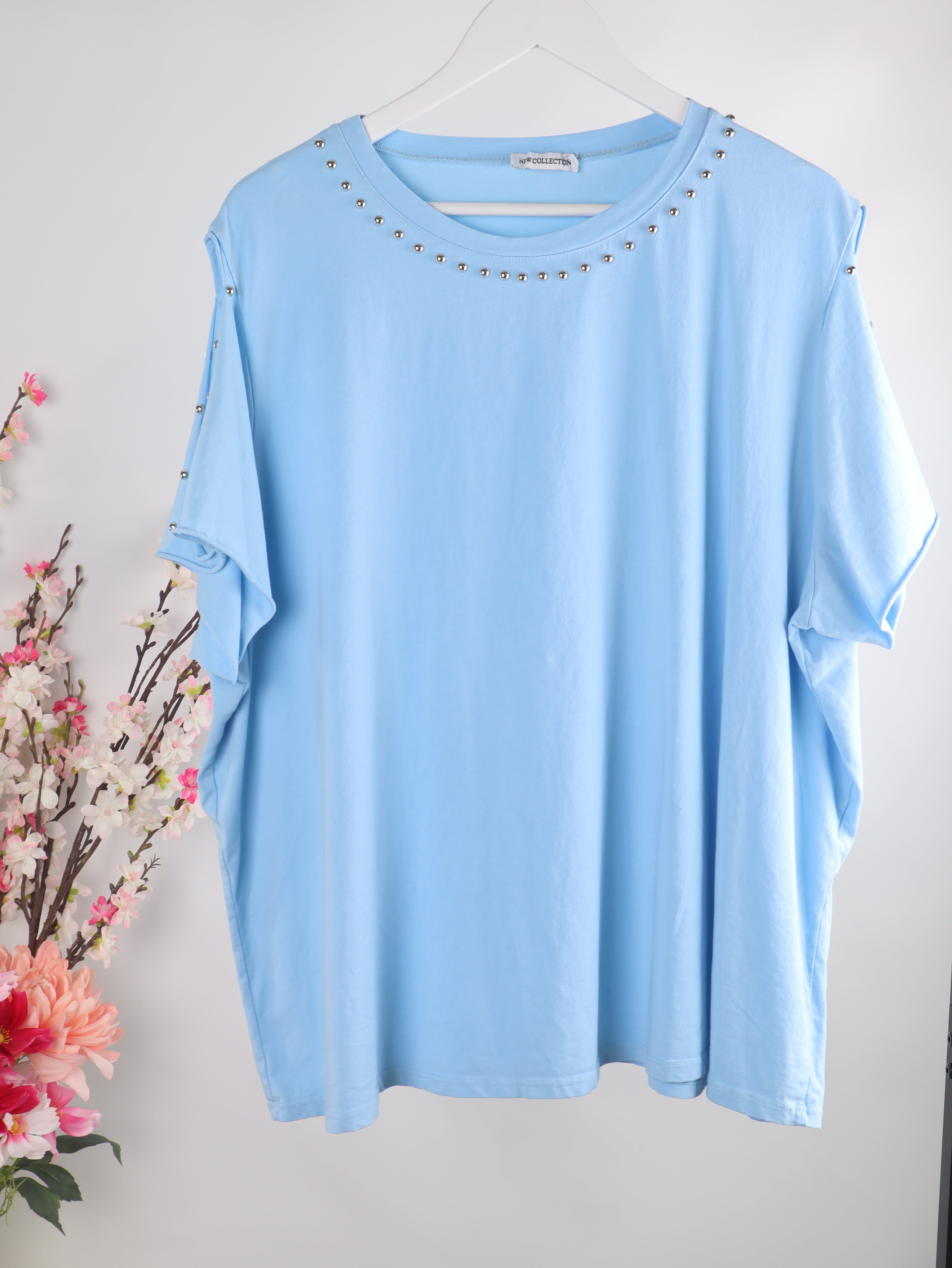 Oversize T-Shirt mit Nieten