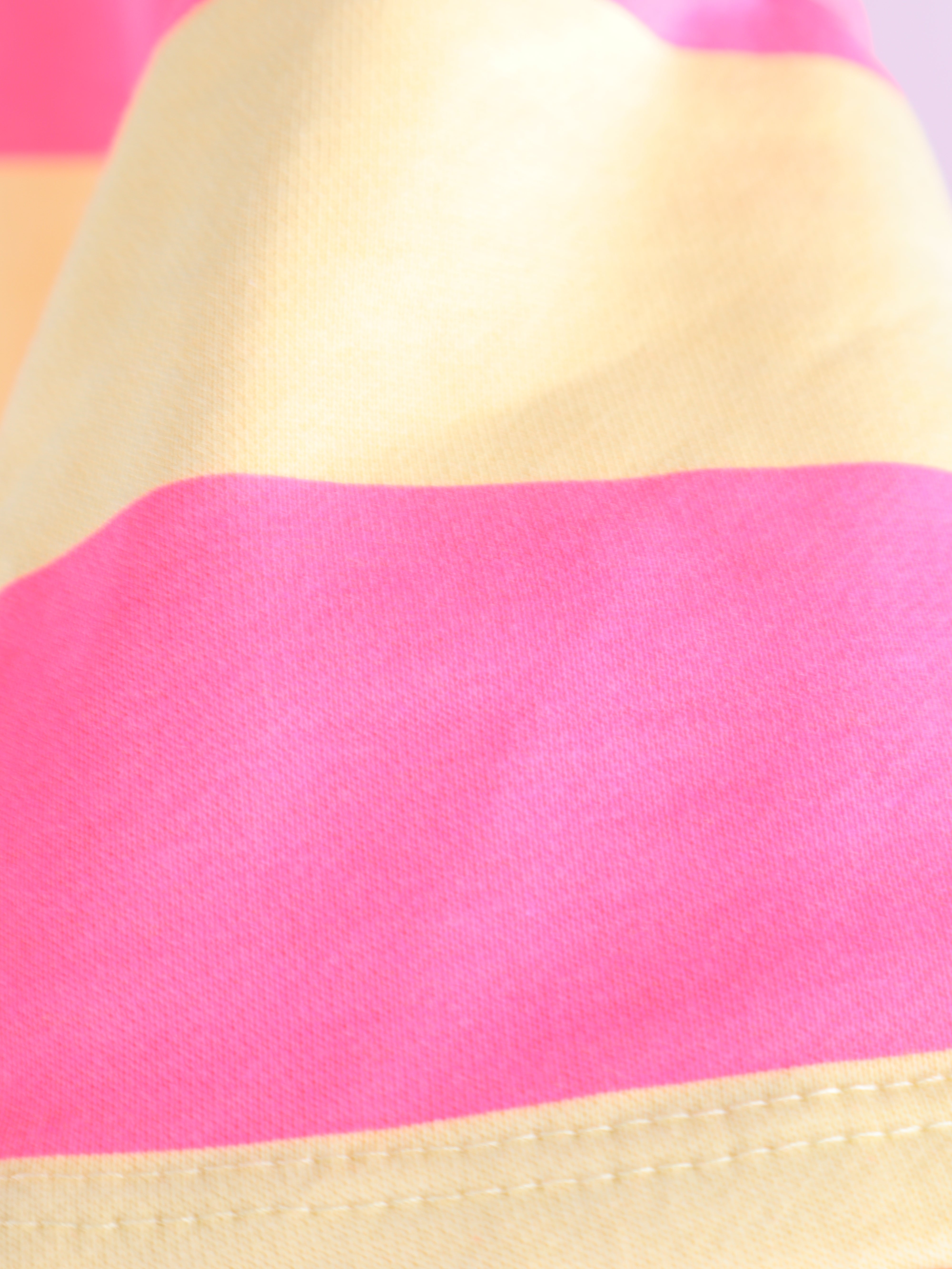 Kurzarm Sweater mit Streifen