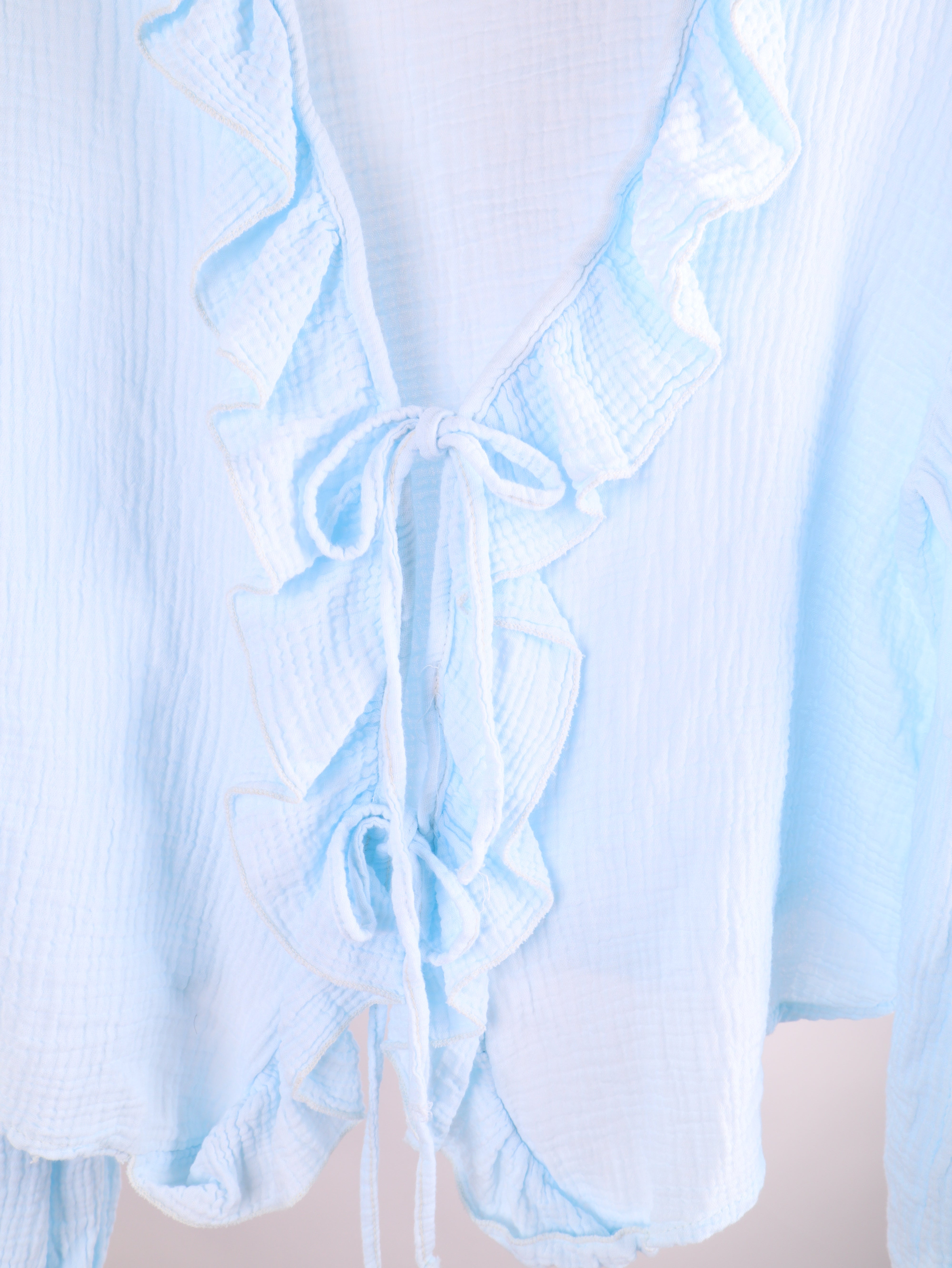 Musselin Bluse mit Rüschen & Bindeband