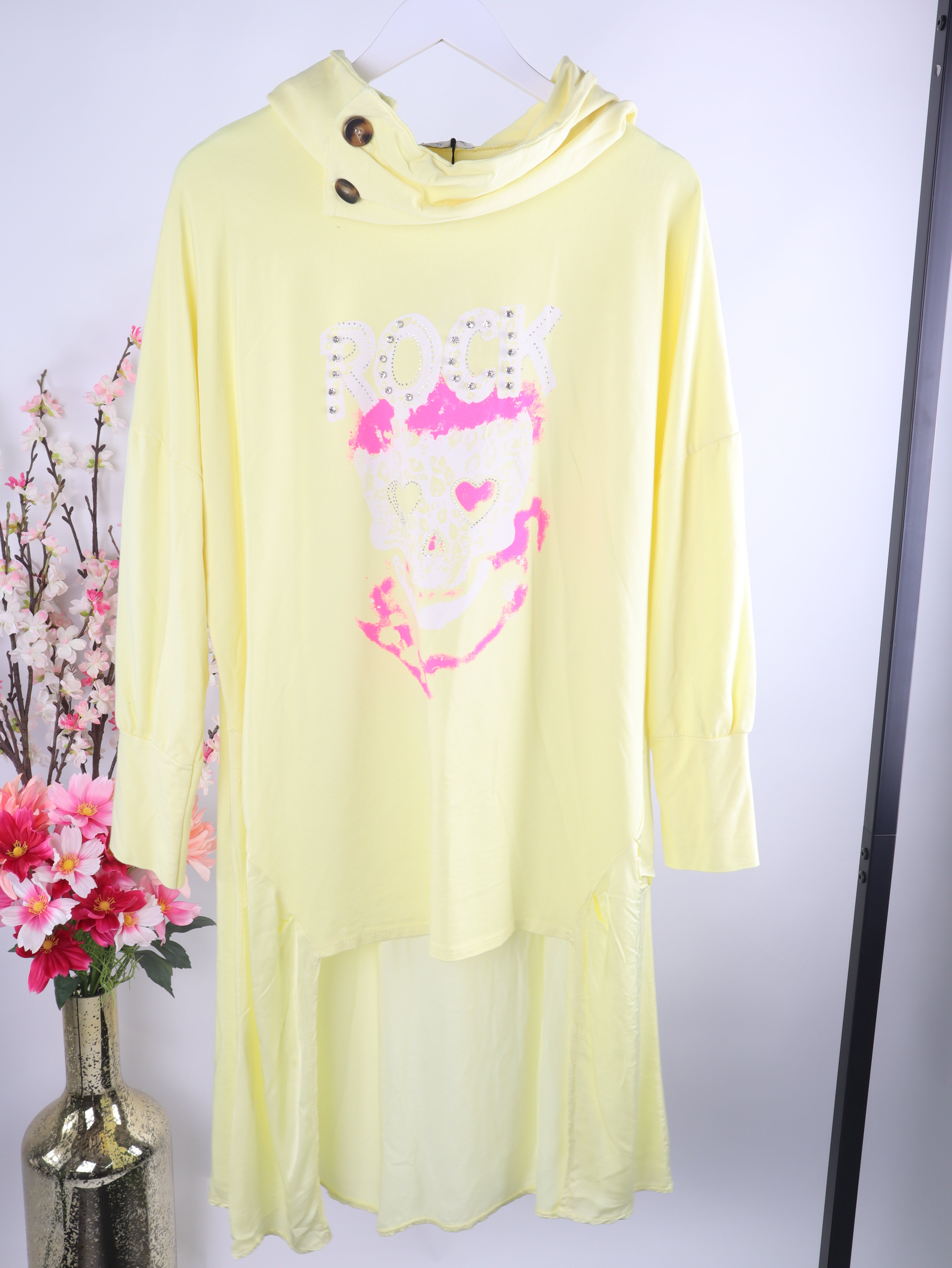 Oversize Hoodie Kleid „Rock Skull“ – Strass & Neon Print