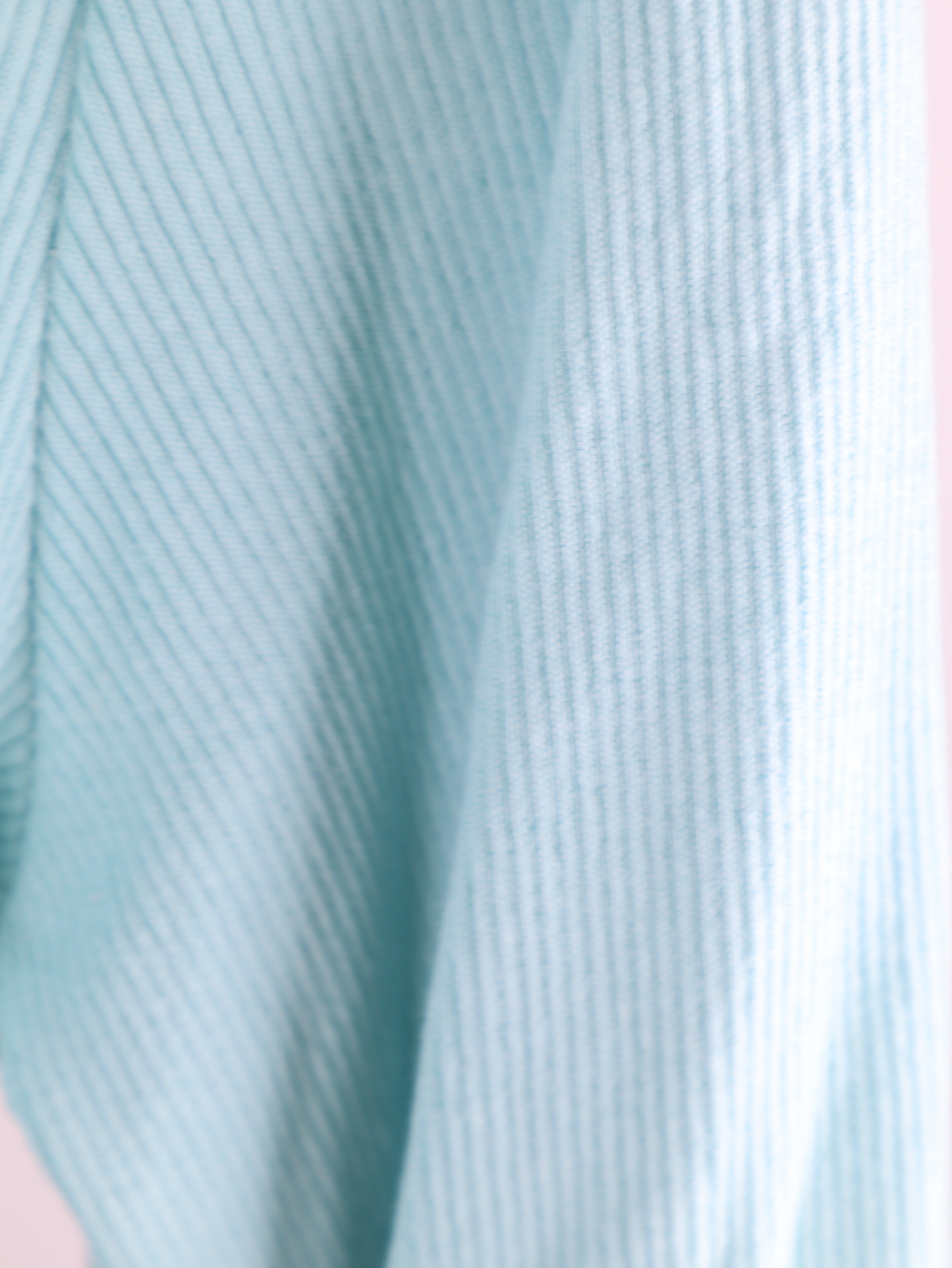 Ripp Langarmshirt mit V-Ausschnitt