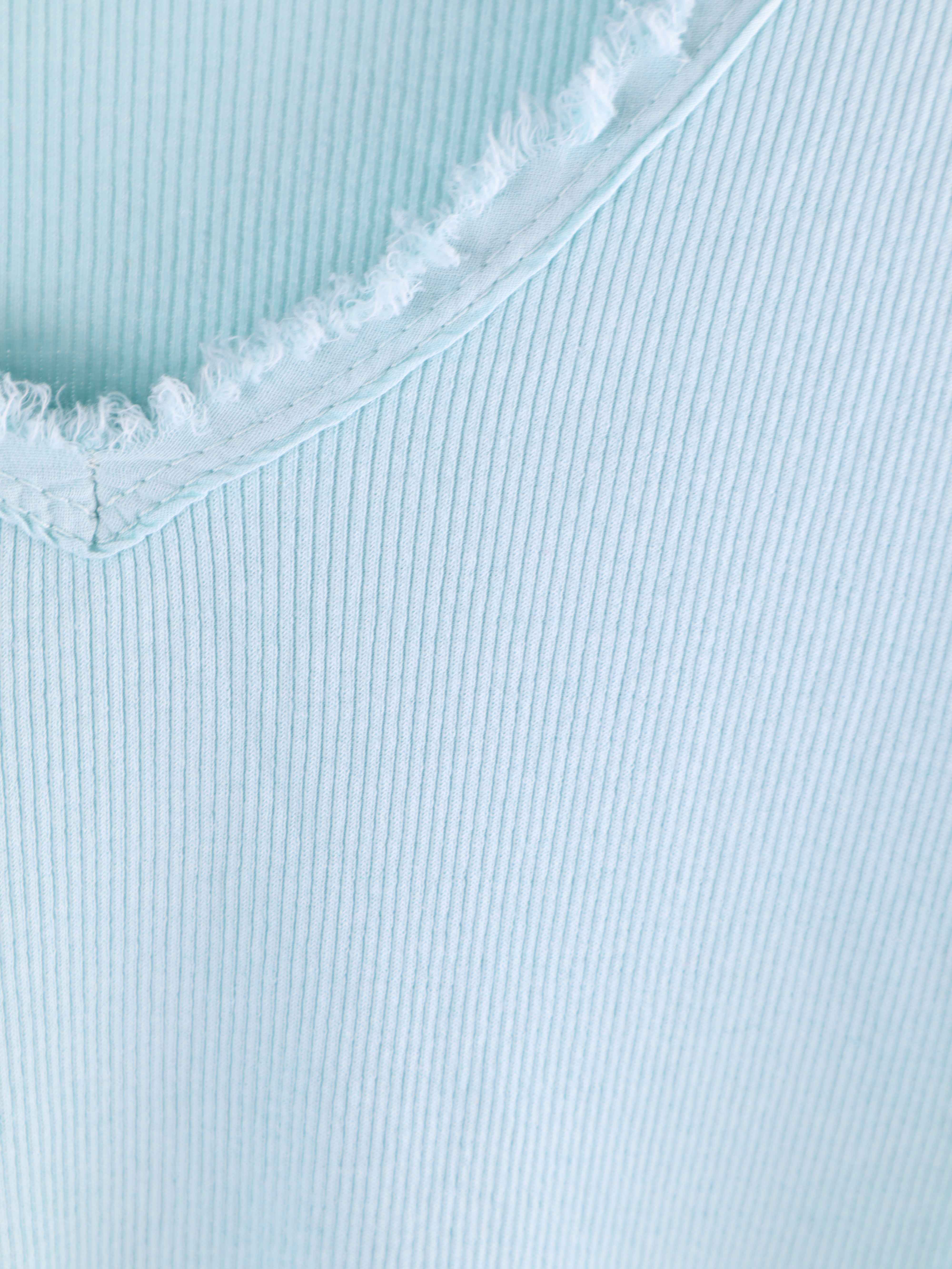 Ripp Langarmshirt mit V-Ausschnitt