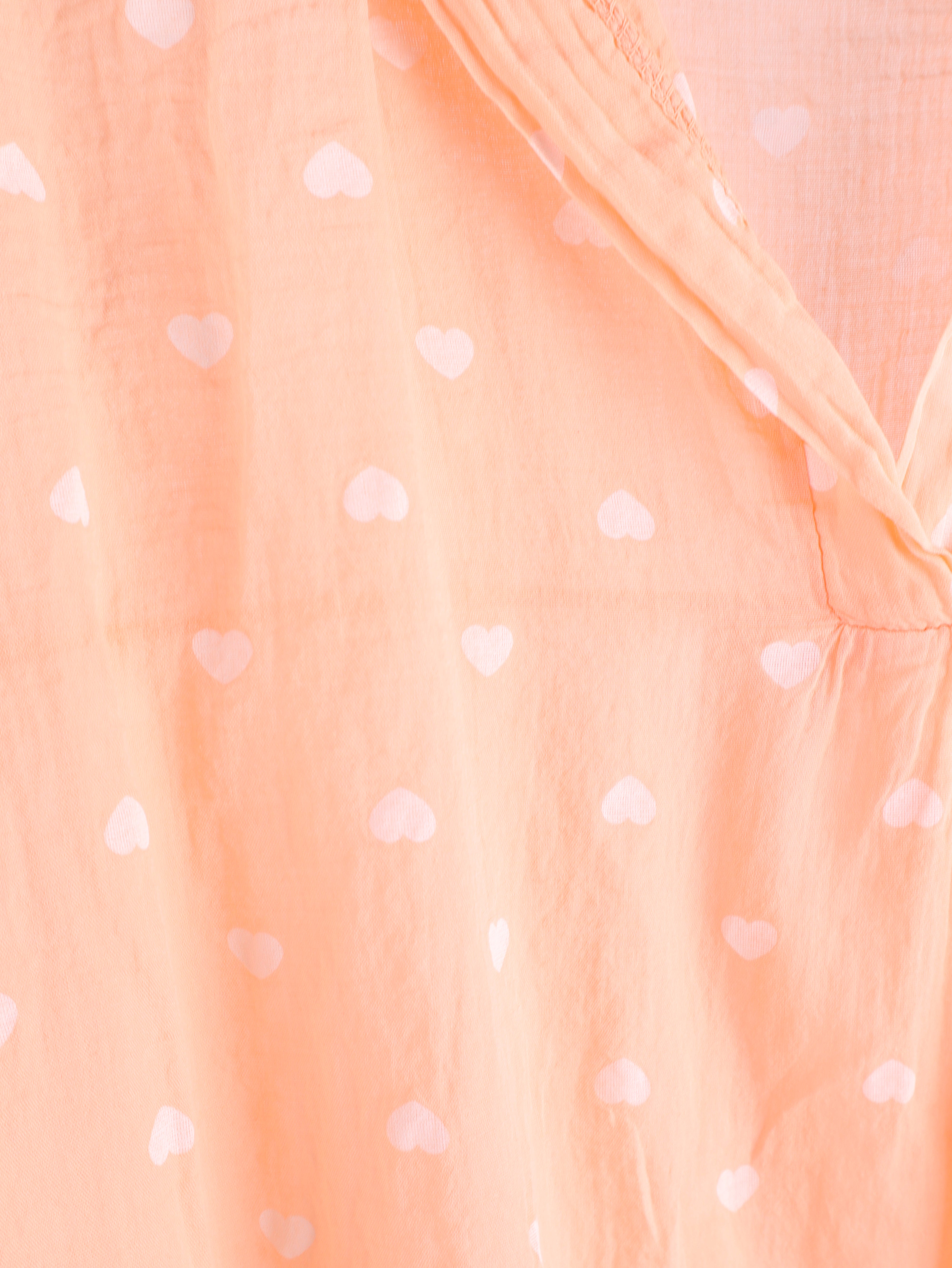 Leichte Bluse mit Herzen