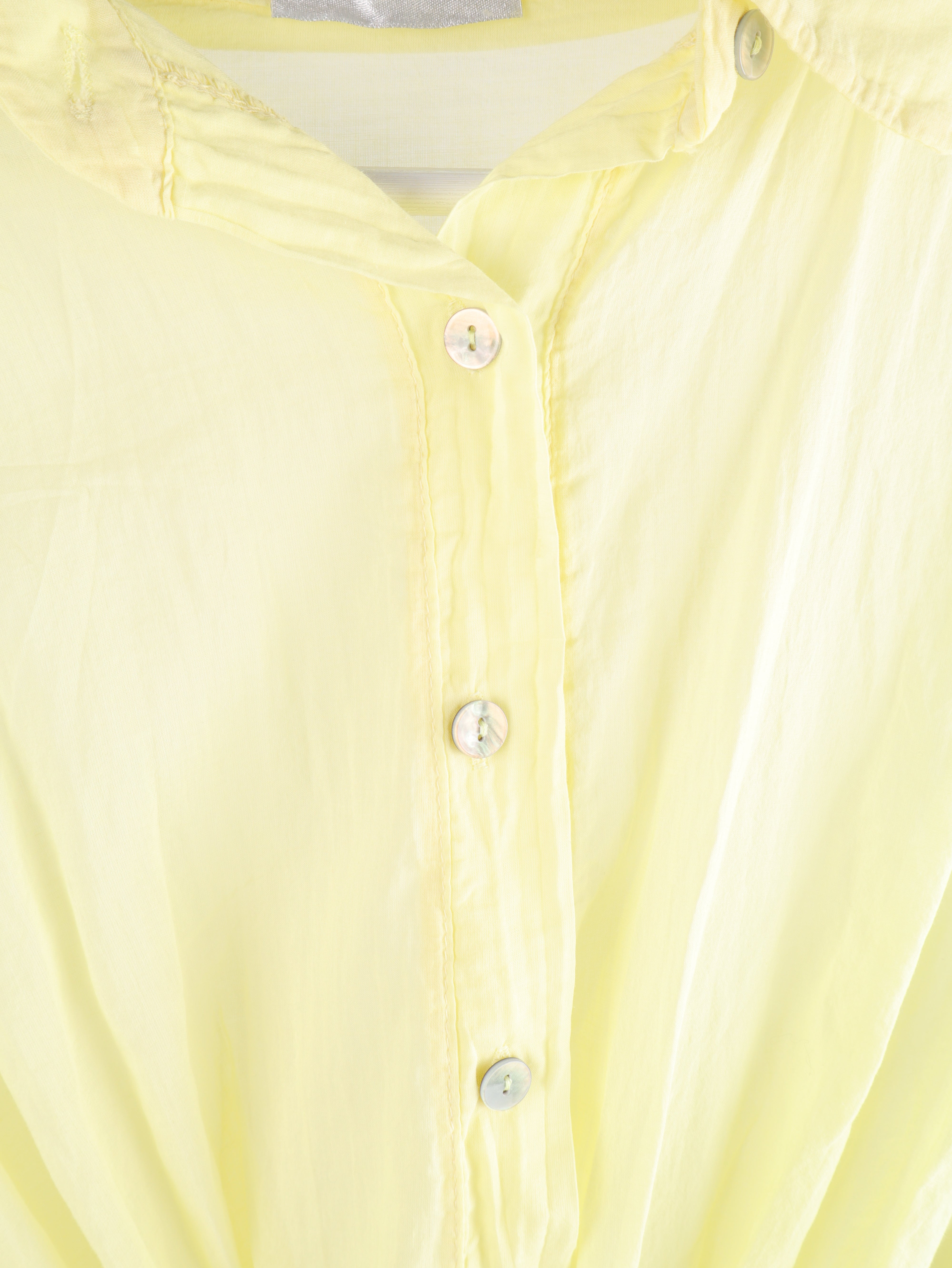 Leichte Bluse mit Knotendetail