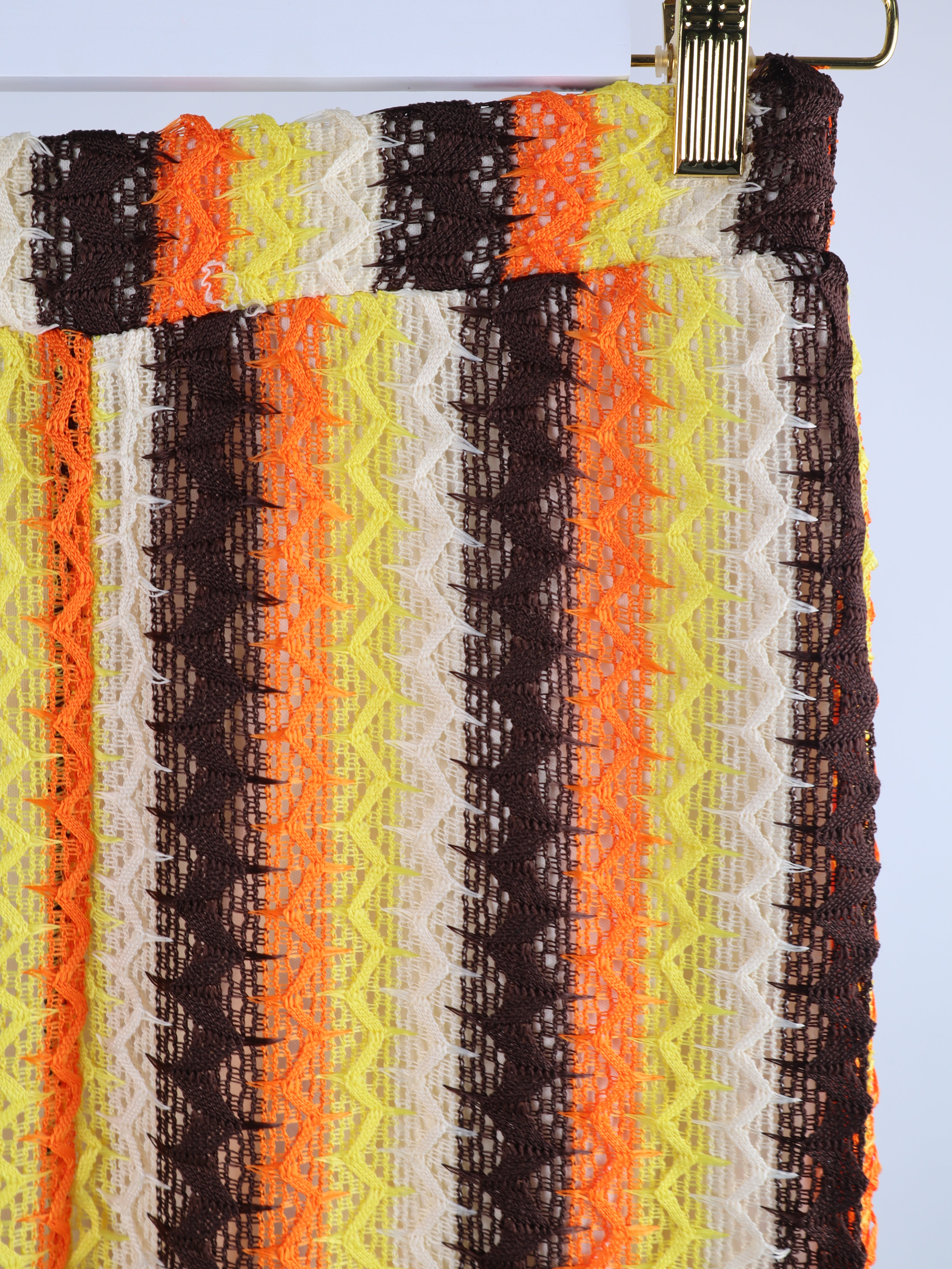 Häkelhose „Color Wave“