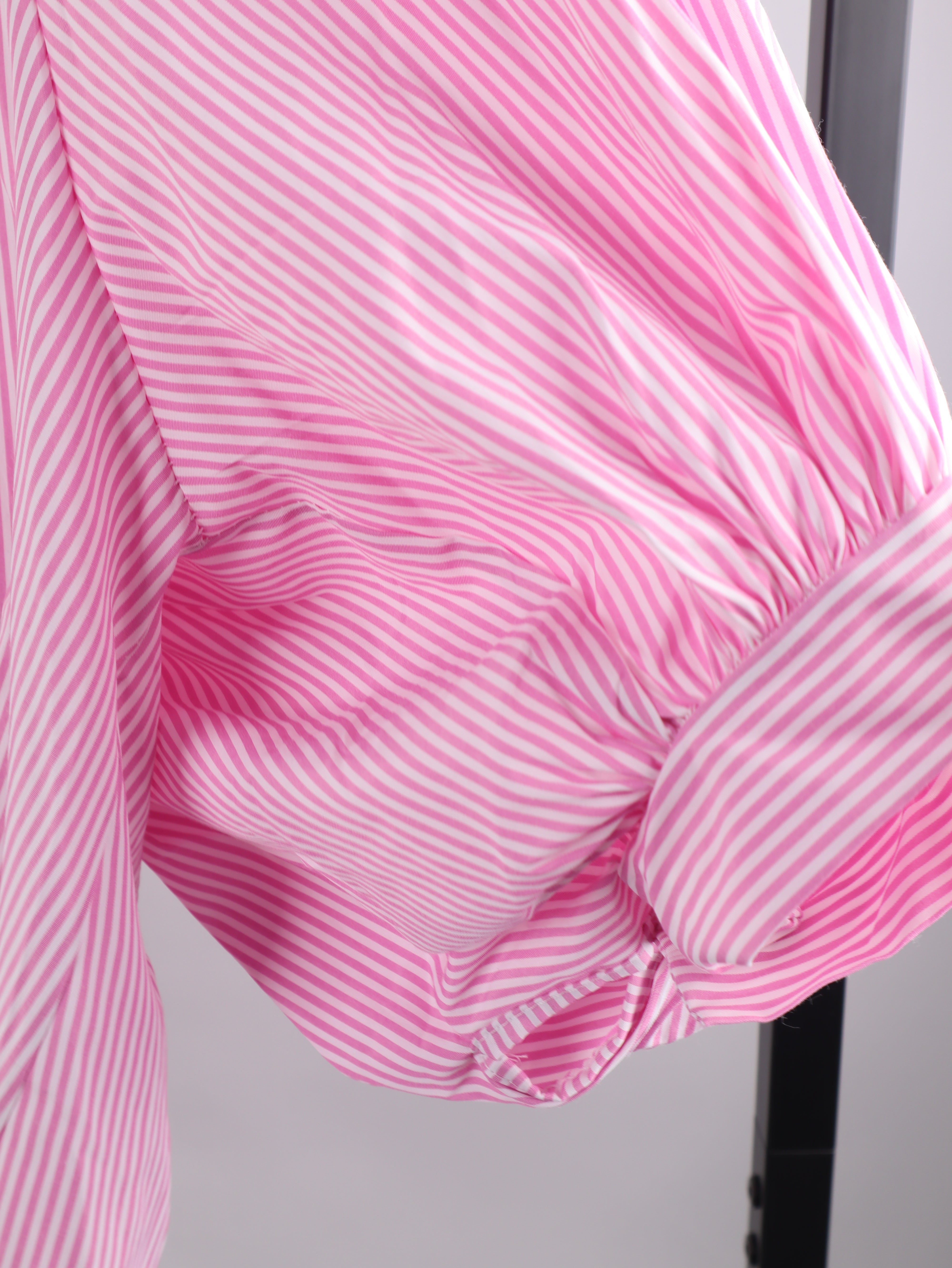 Gestreifte Oversize Baumwoll-Bluse mit Volumenärmeln 2.0