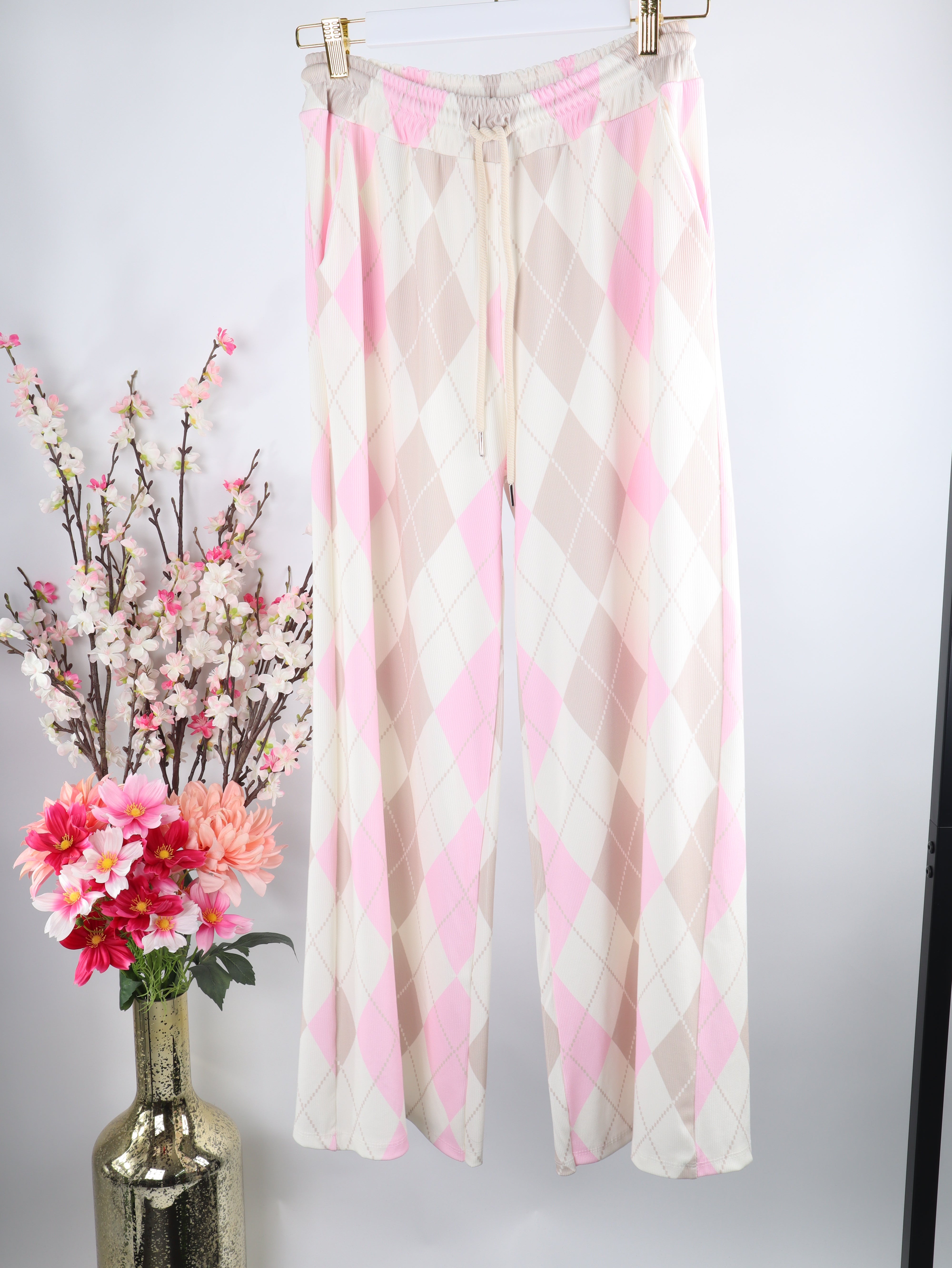 Gerippte Wide-Leg Hose mit Rautenmuster