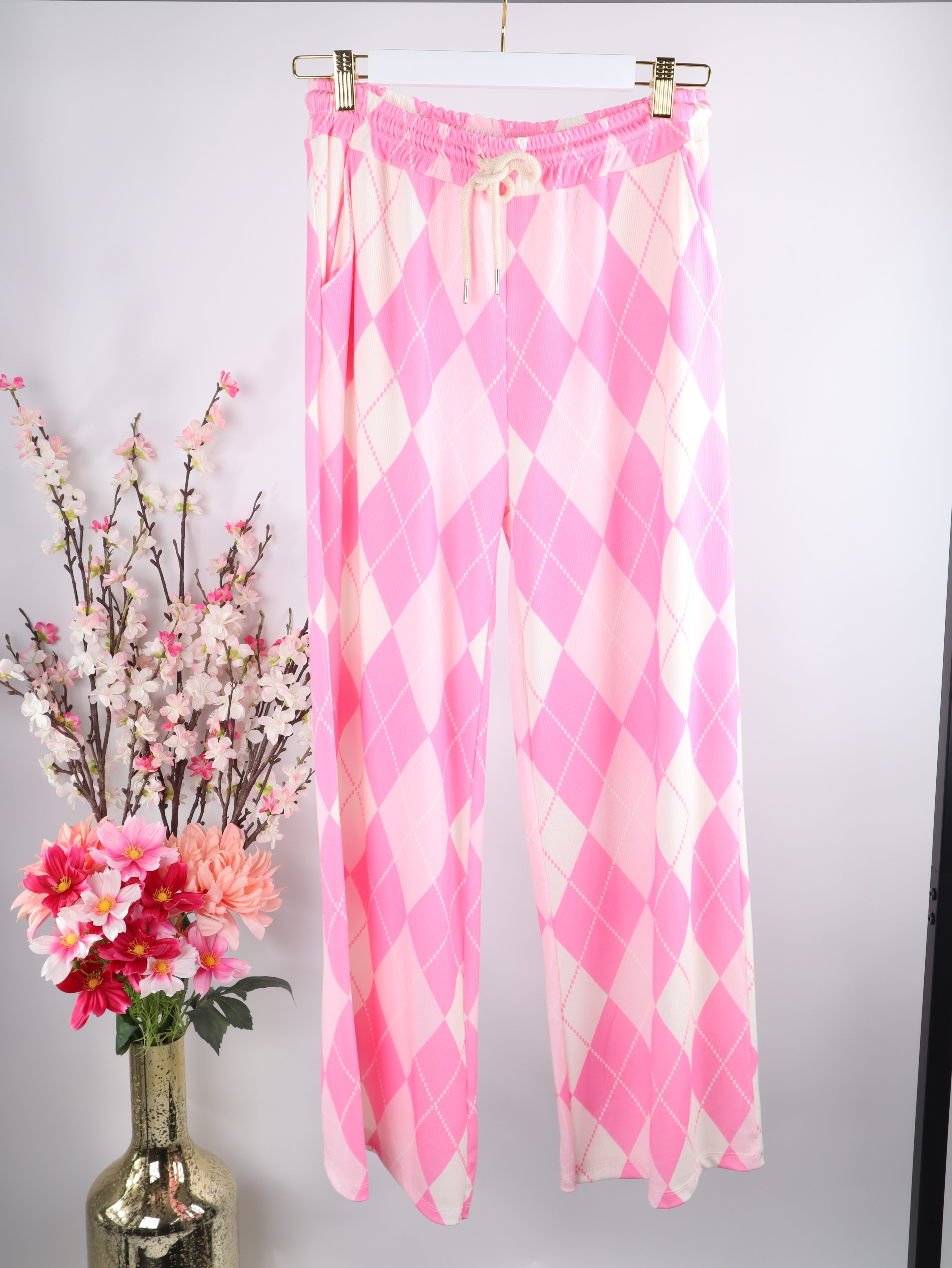 Gerippte Wide-Leg Hose mit Rautenmuster