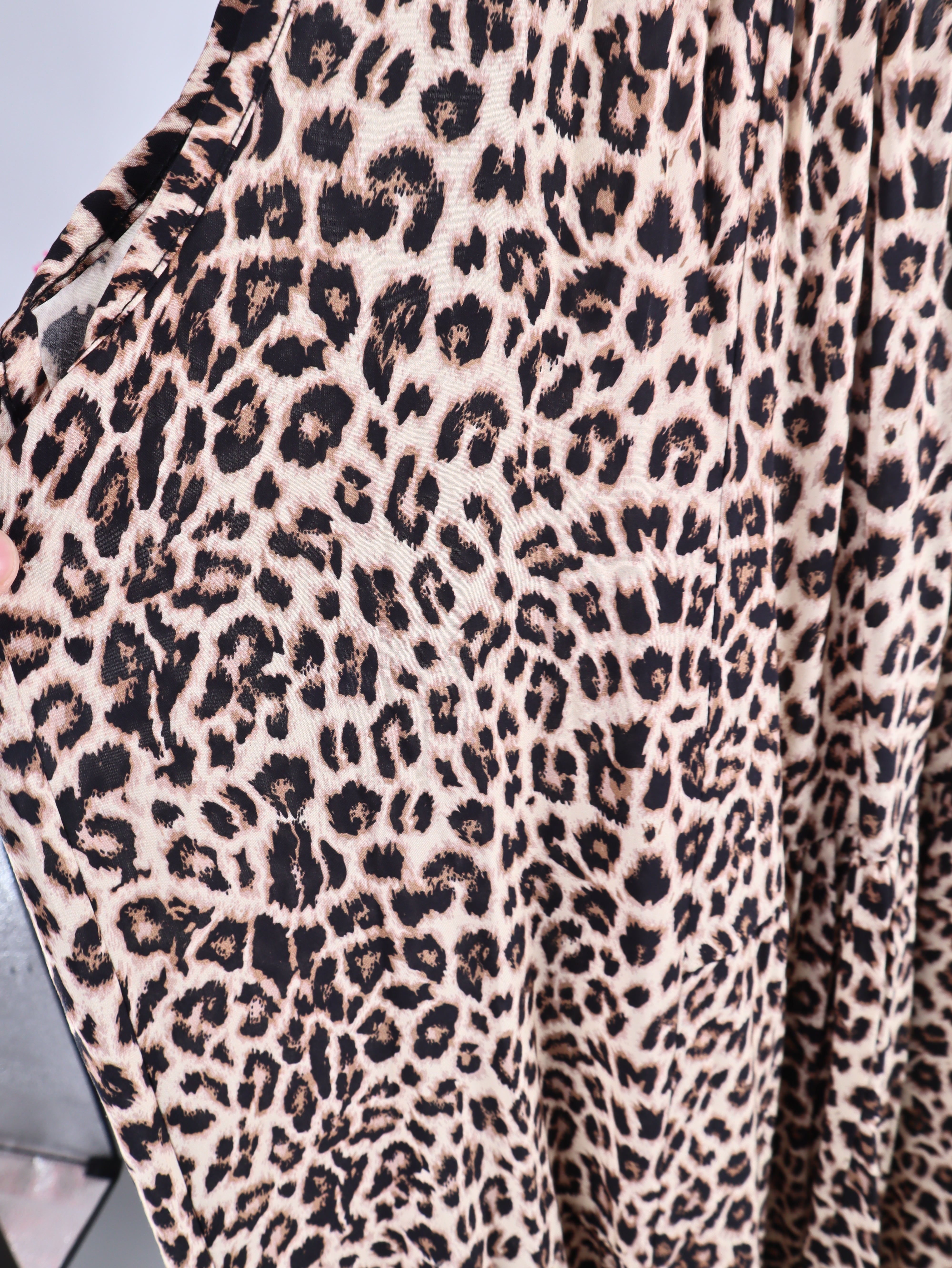 Viskose-Maxikleid mit Leo-Print