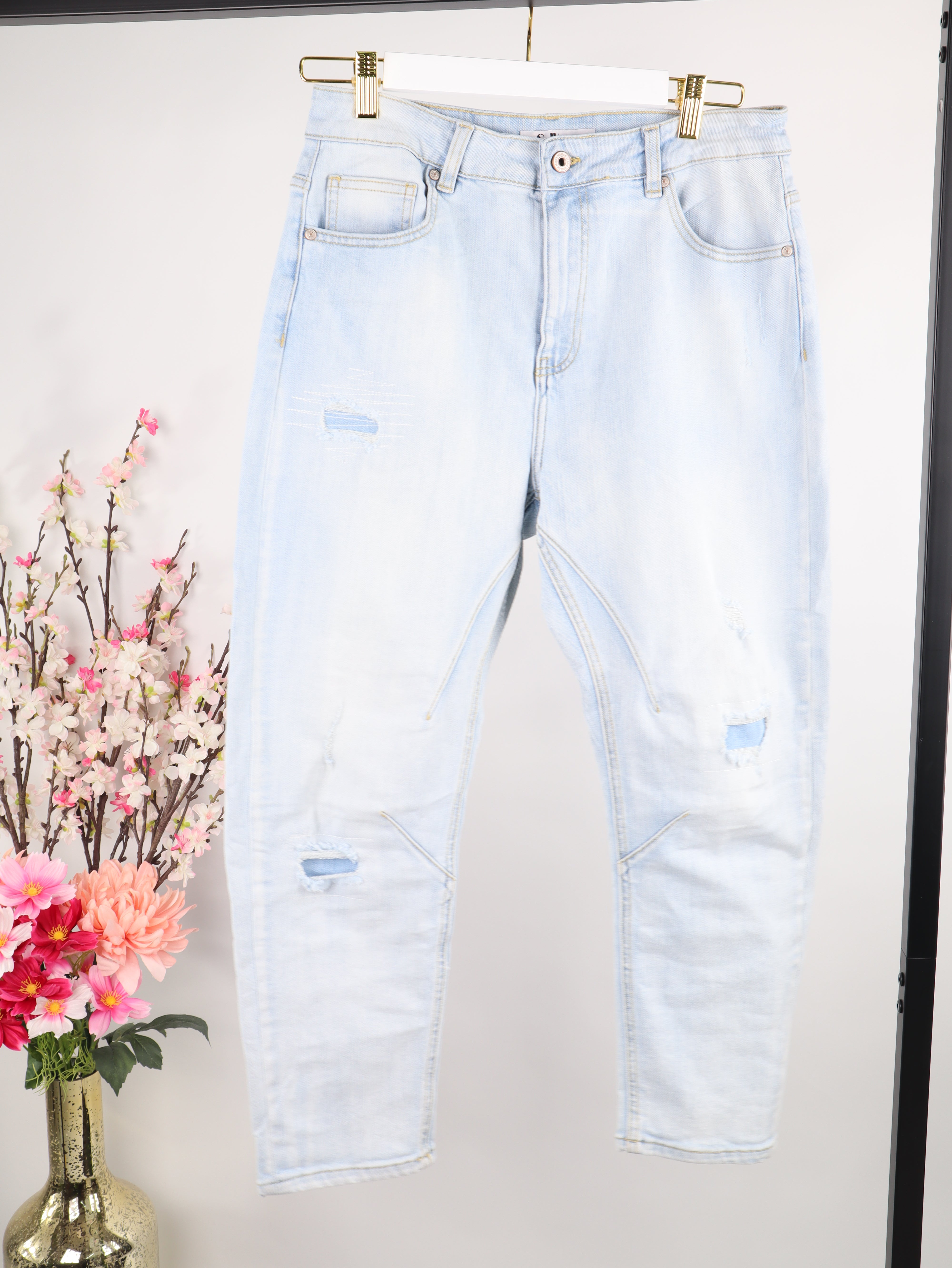 Sexy Woman Jeans mit Regenbogen-Strass