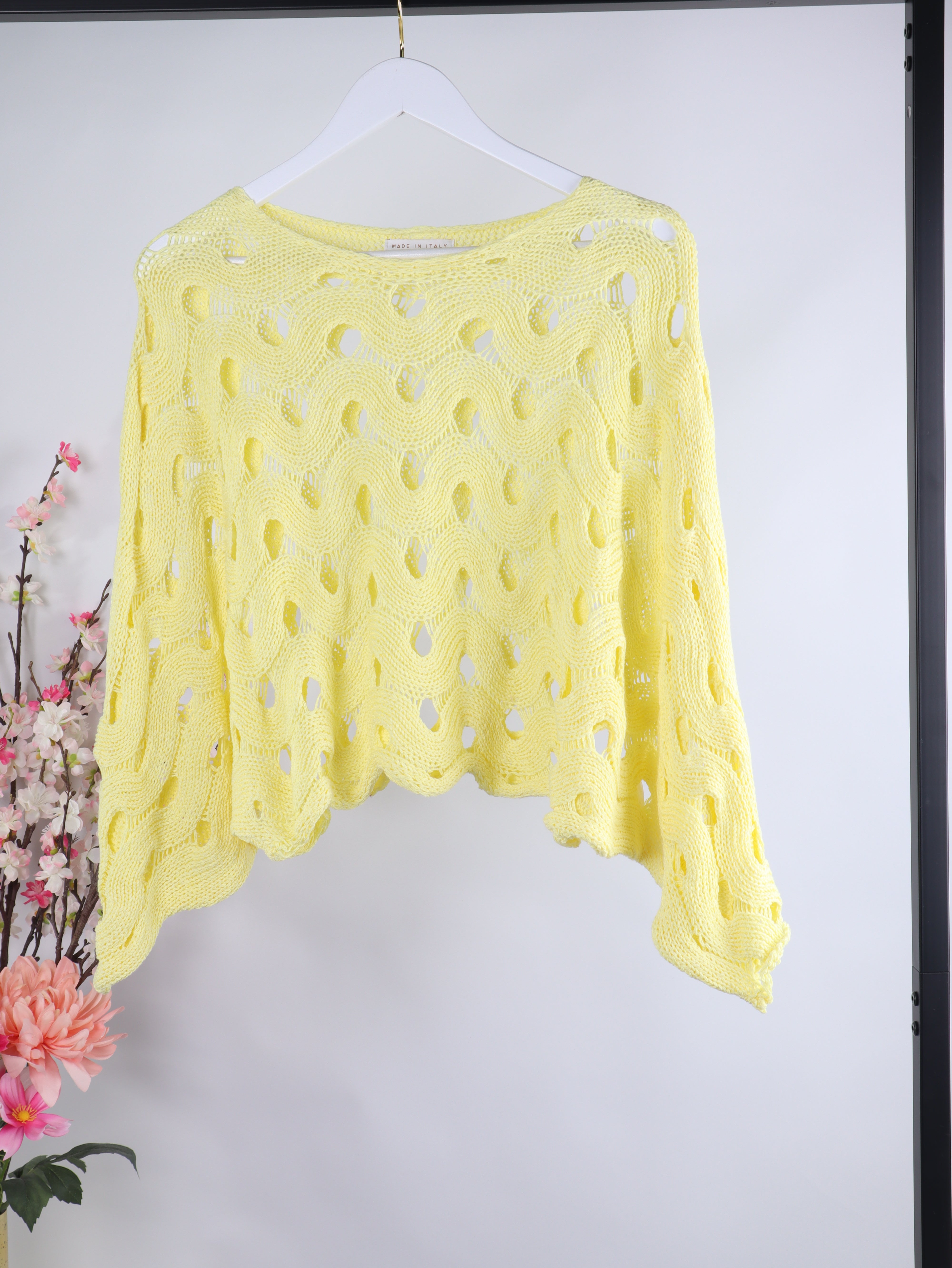 Oversize Lochstrick-Pullover Wellen
