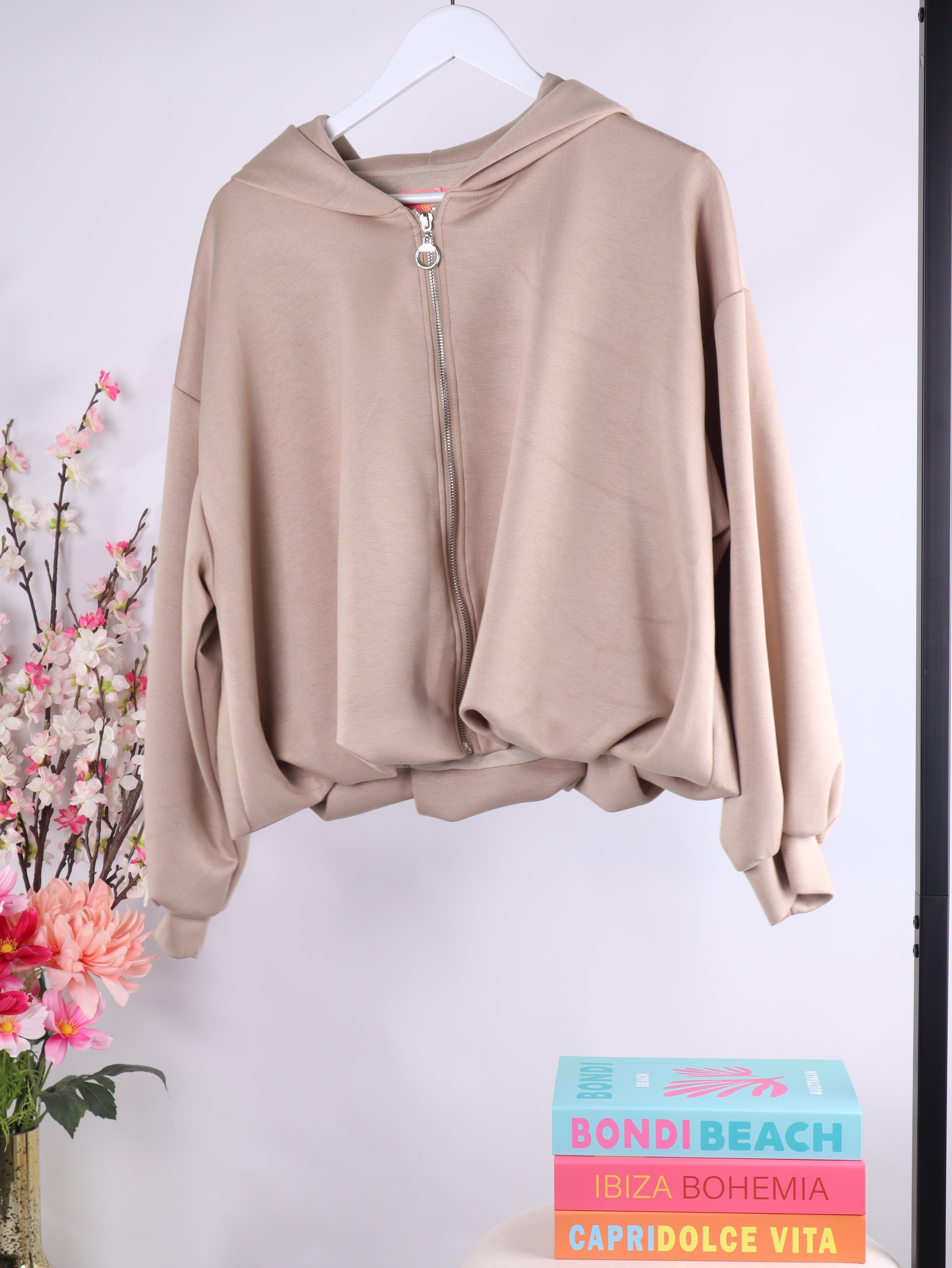 Oversize Kapuzenjacke „Butter Soft“ –