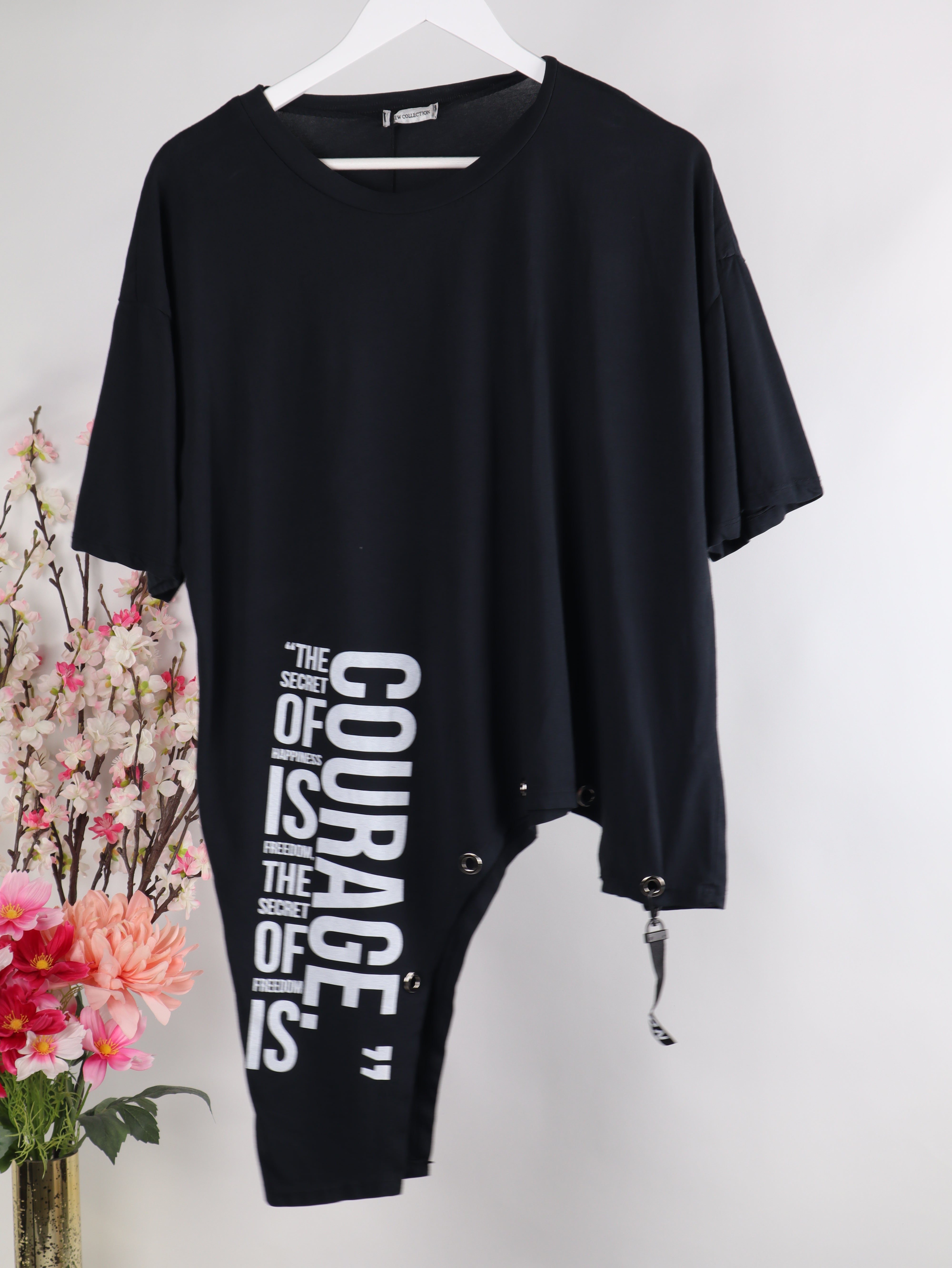 Oversize Shirt „Courage“ mit Ösen