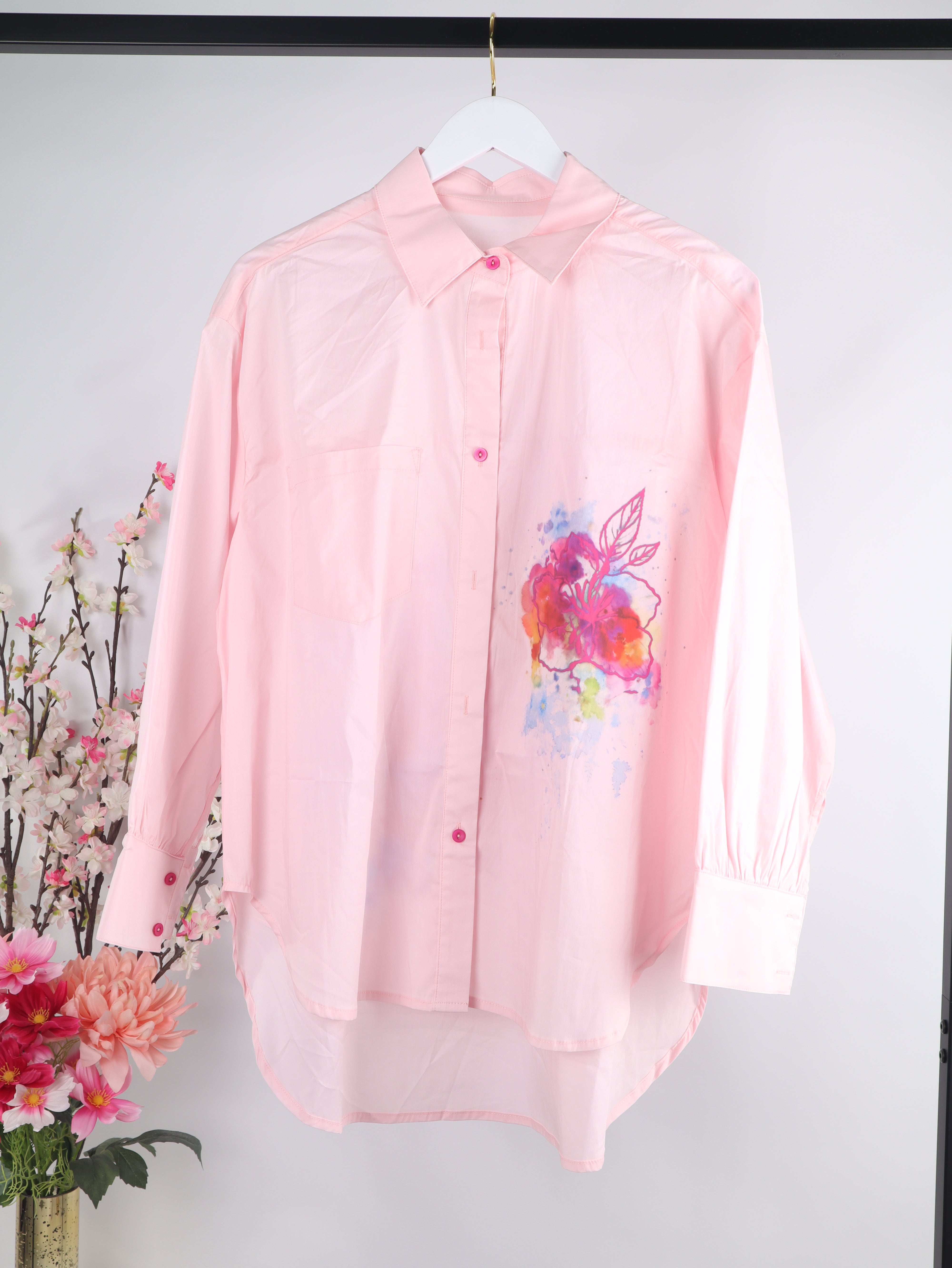 Oversize Bluse mit floralem Print