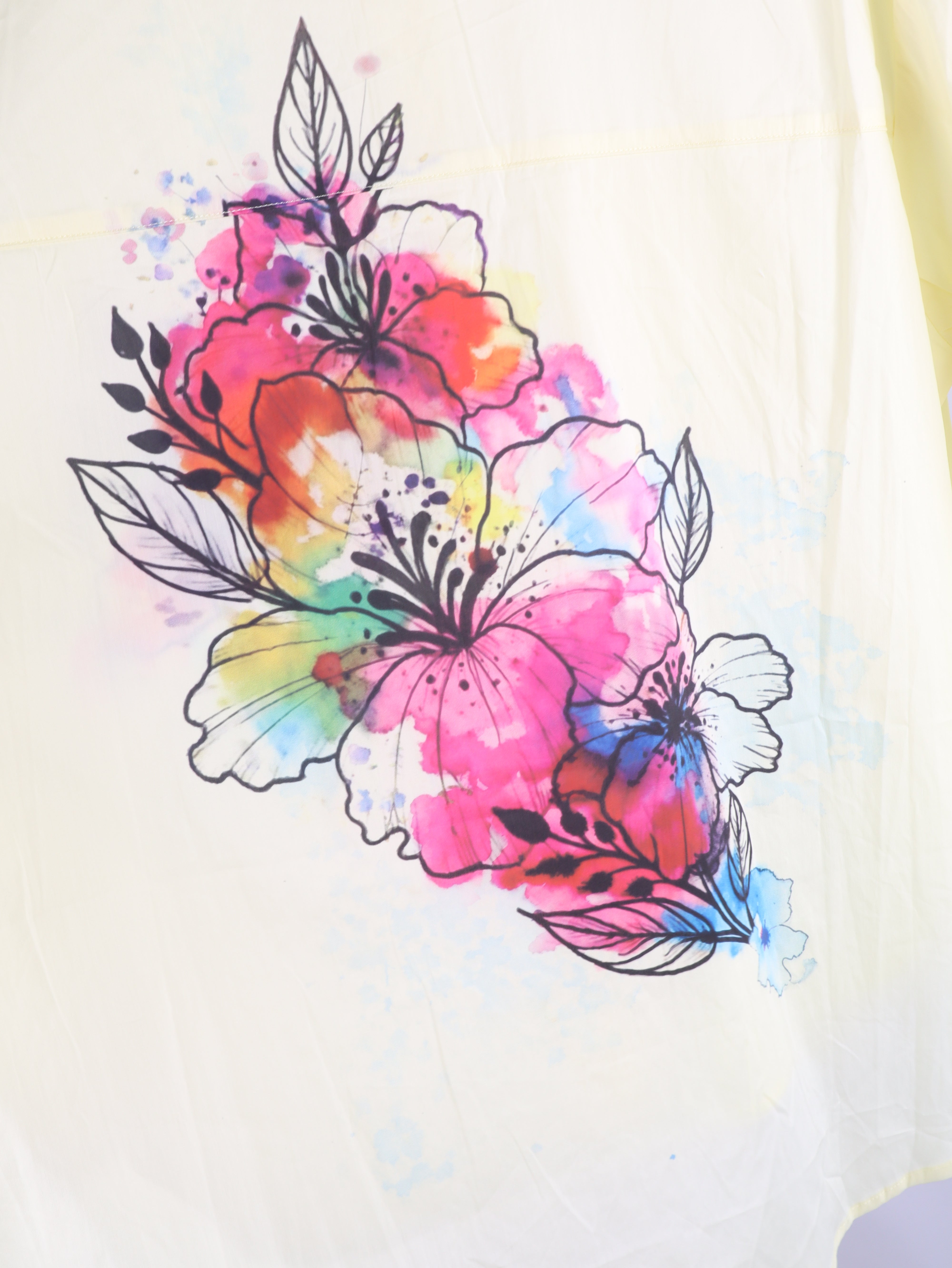 Oversize Bluse mit floralem Print