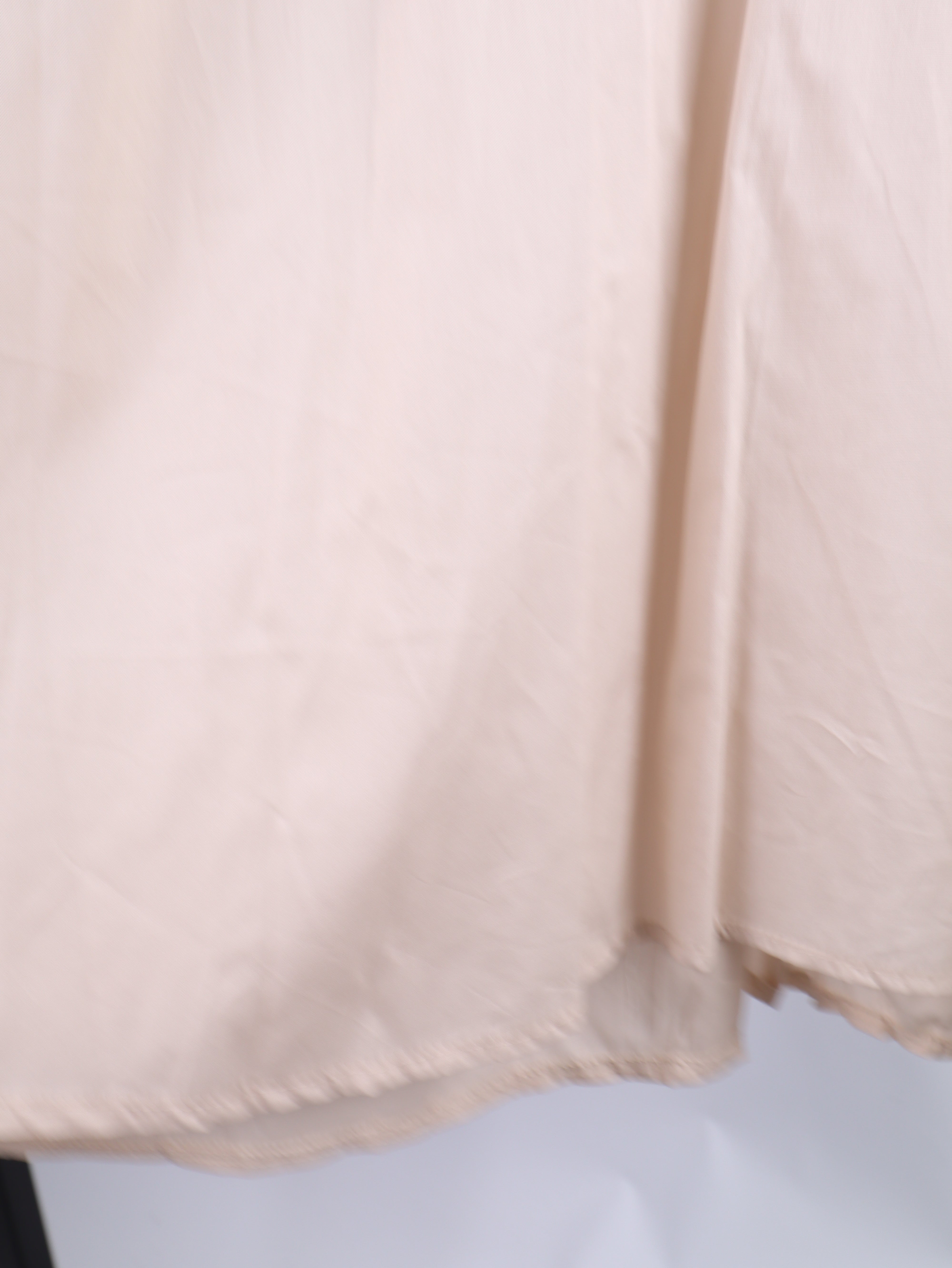 Oversize Tunikakleid mit bunten Stickerei-Ballonärmeln