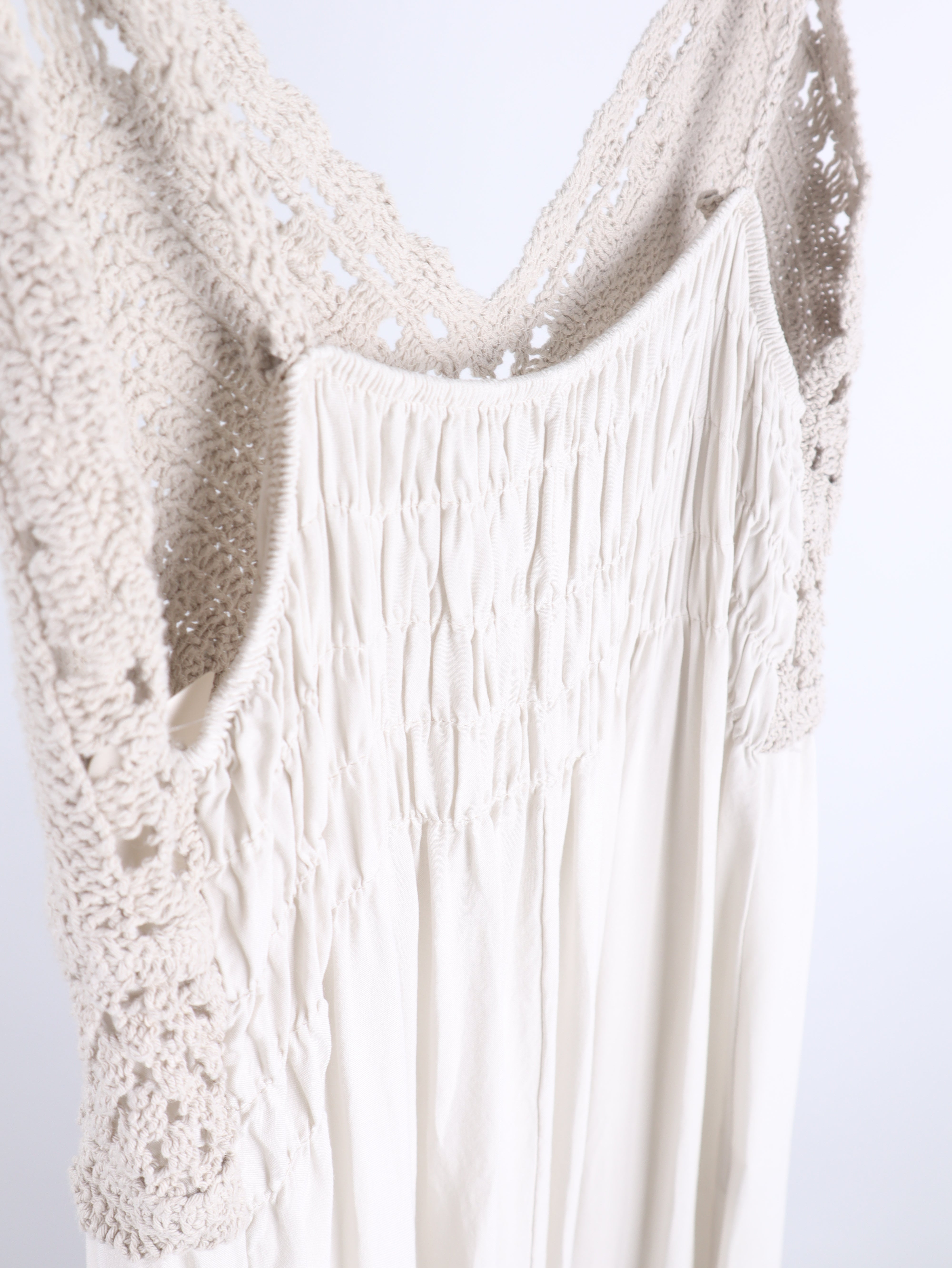 Maxikleid mit Häkel-Oberteil