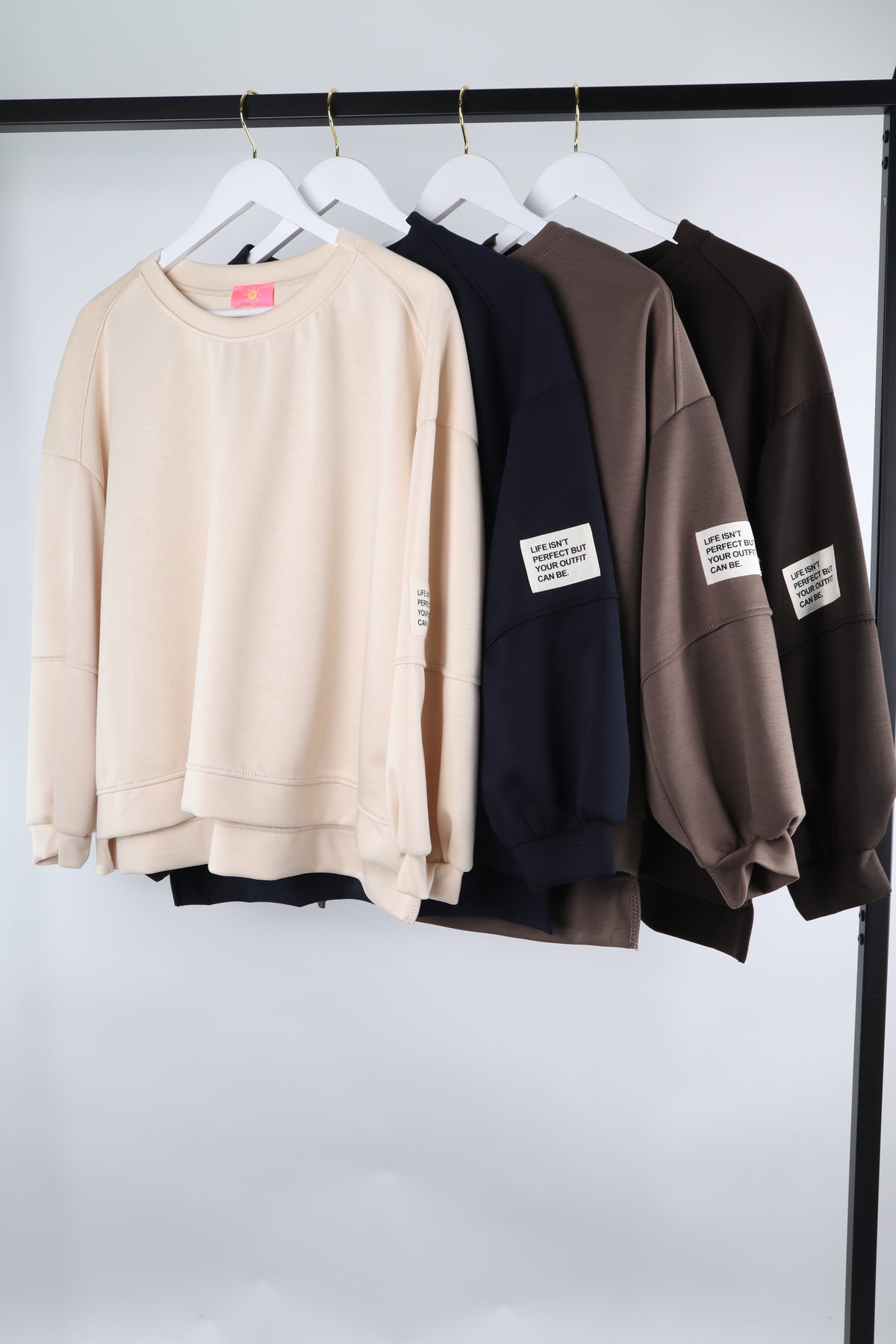 Butterstoff Sweater STATEMENT
