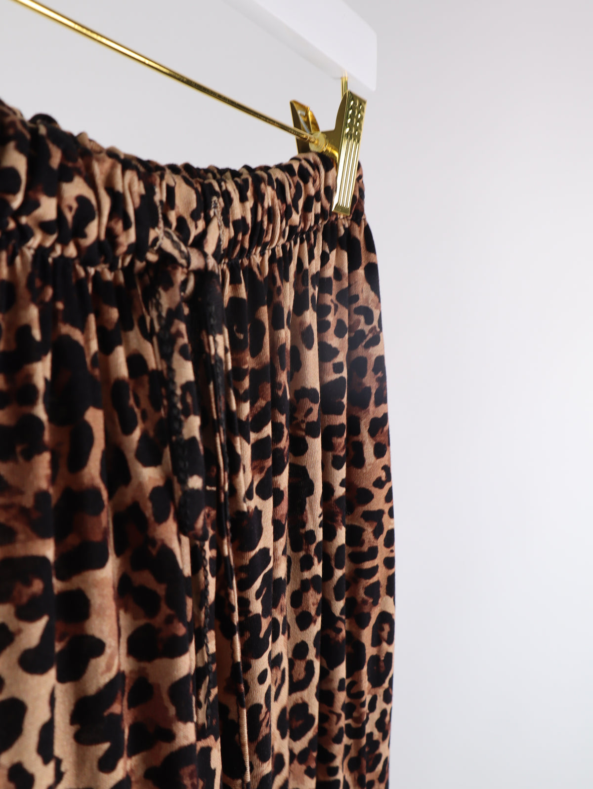 Butterstoff Leo Hose FEELS LIKE BUTTER
