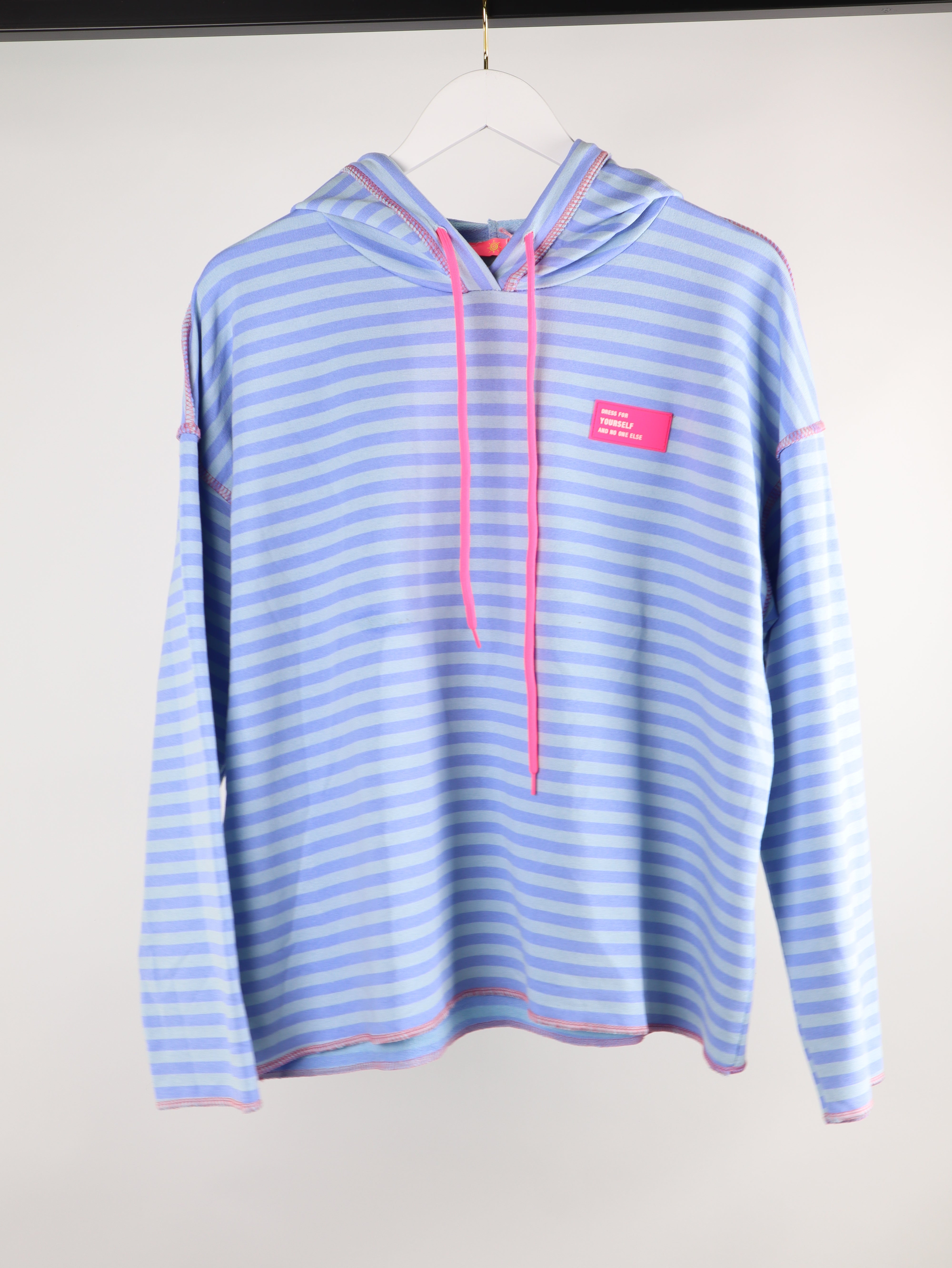 Kapuzenpullover STATEMENT