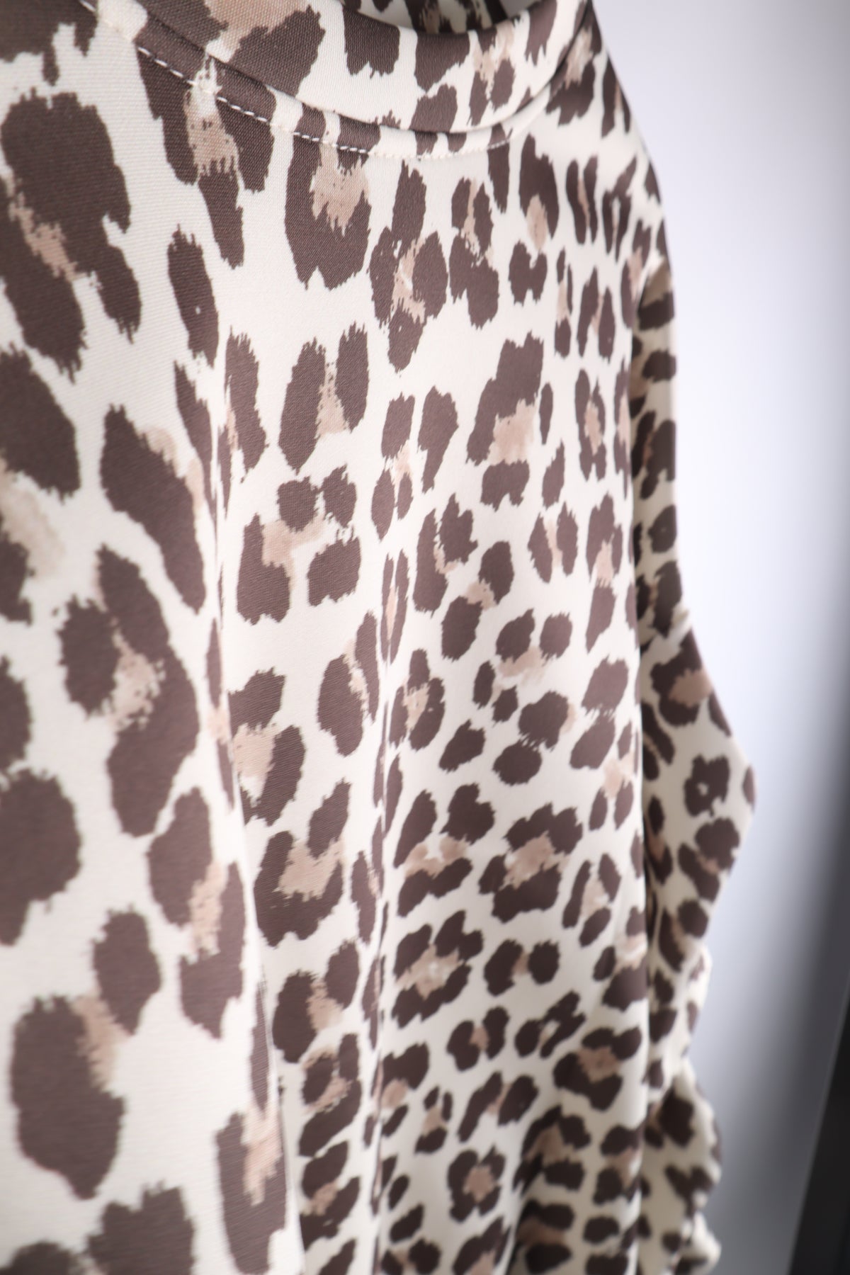 Butterstoff Sweater WILD RUFFLES