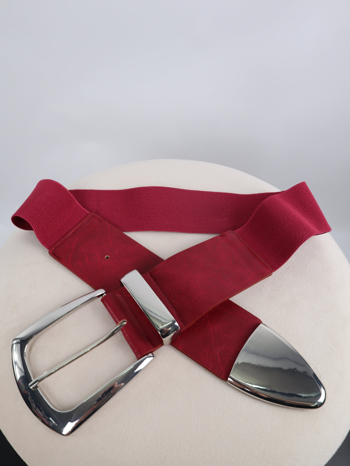 Stretch-Gürtel – Breite Taille & Silber-Akzente