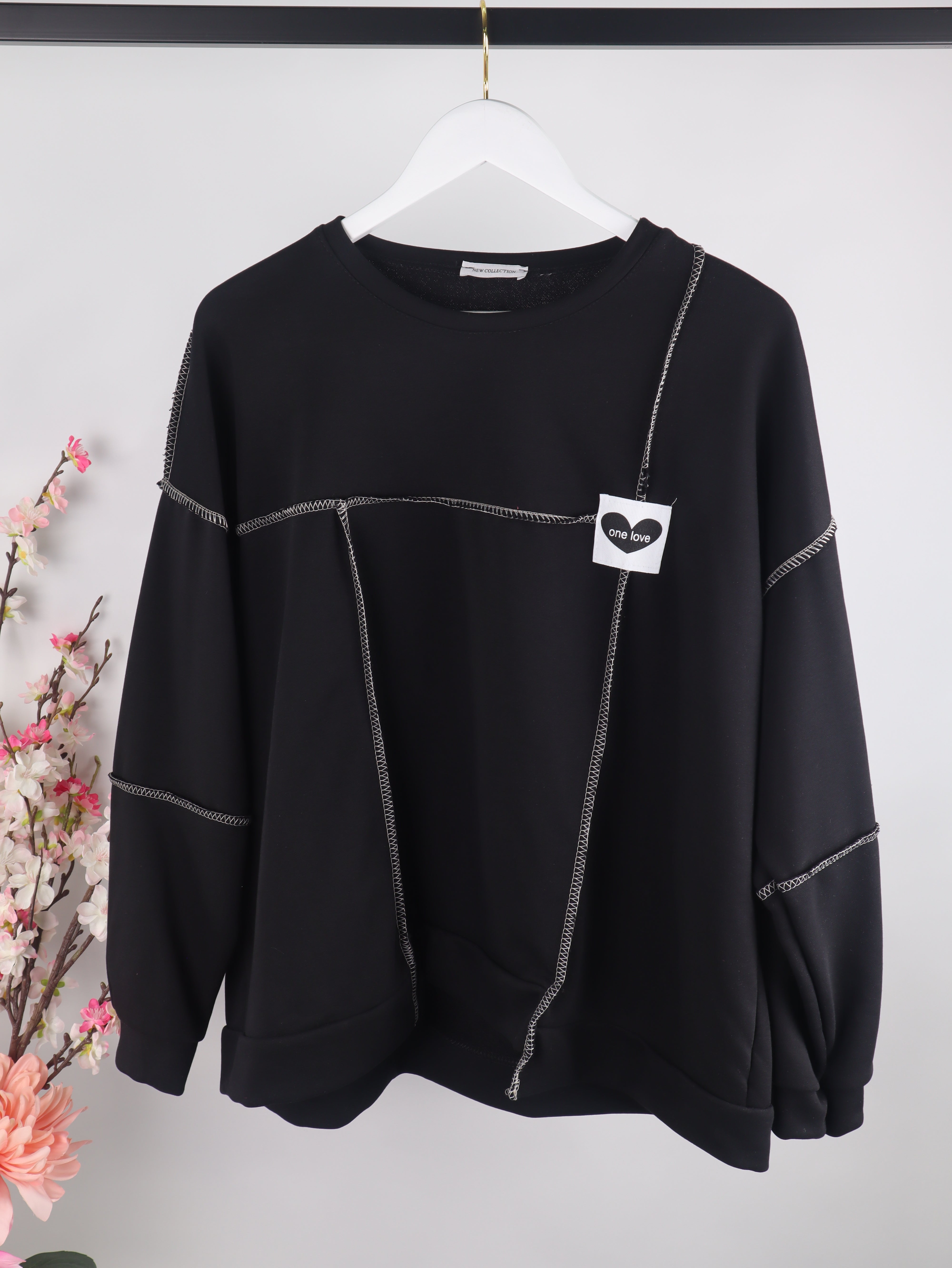 Oversize Sweatshirt "One Love“