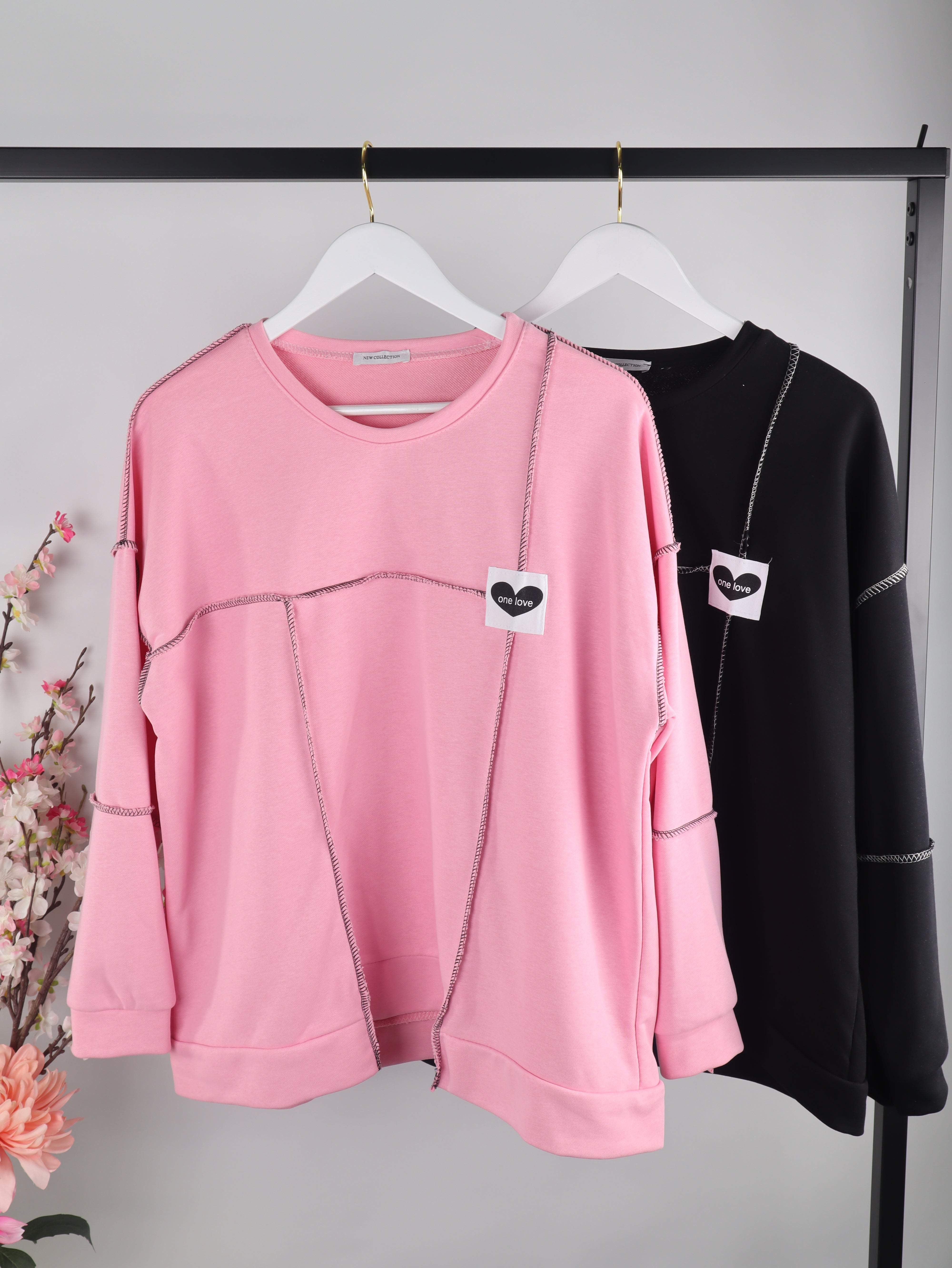 Oversize Sweatshirt "One Love“