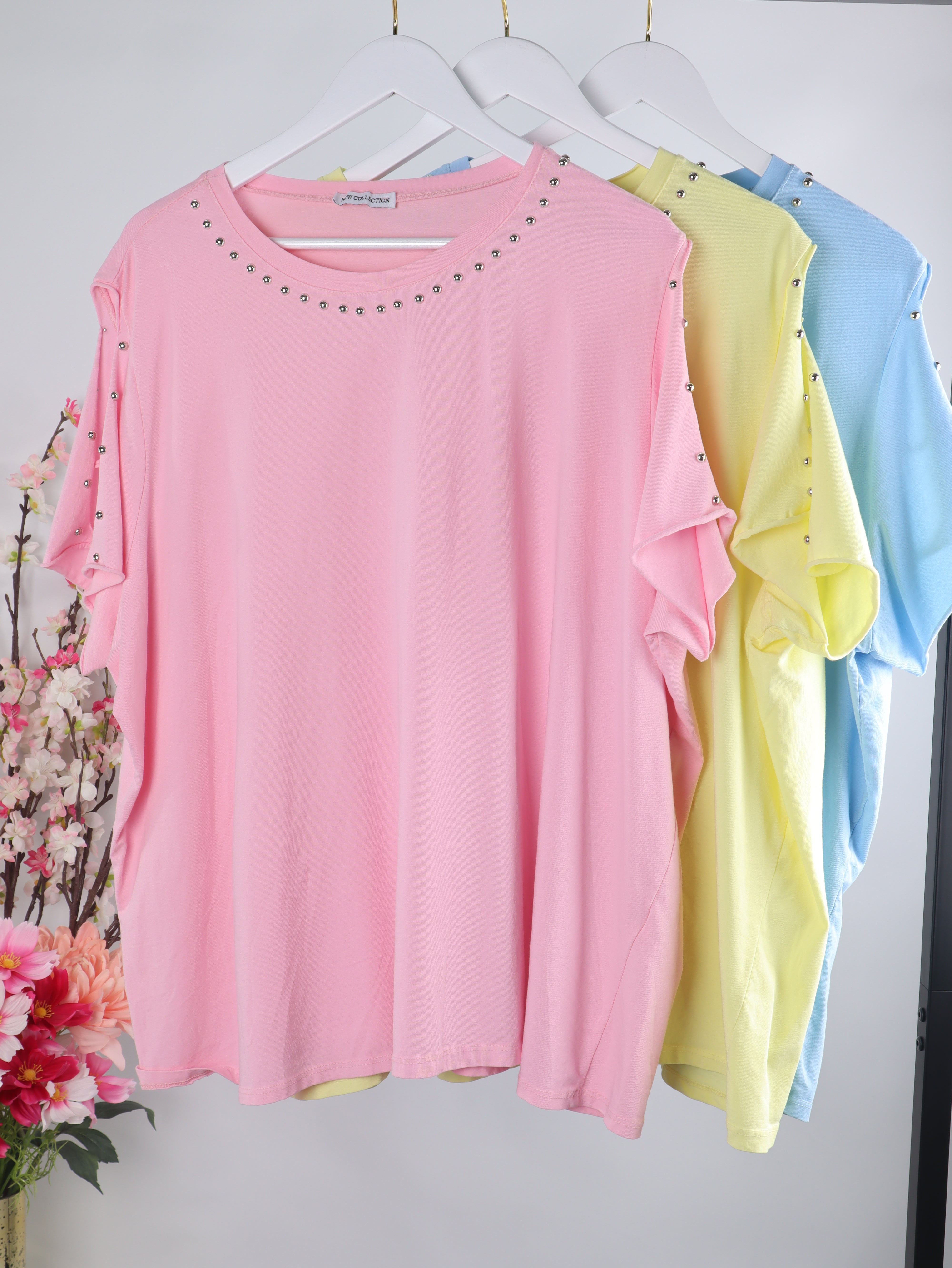 Oversize T-Shirt mit Nieten