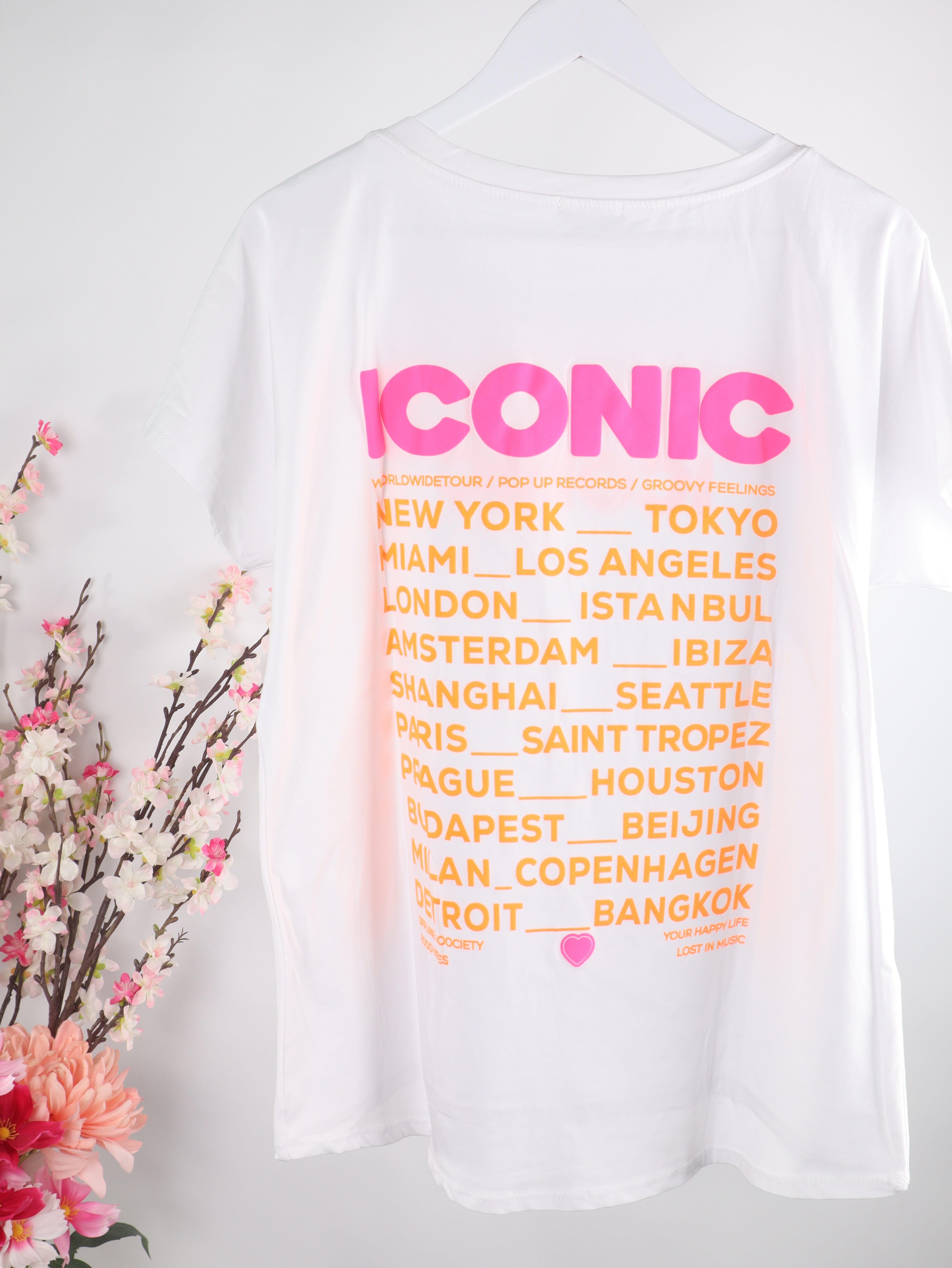 Oversize T-Shirt „ICONIC“ mit Neon Print - Orange/Pink