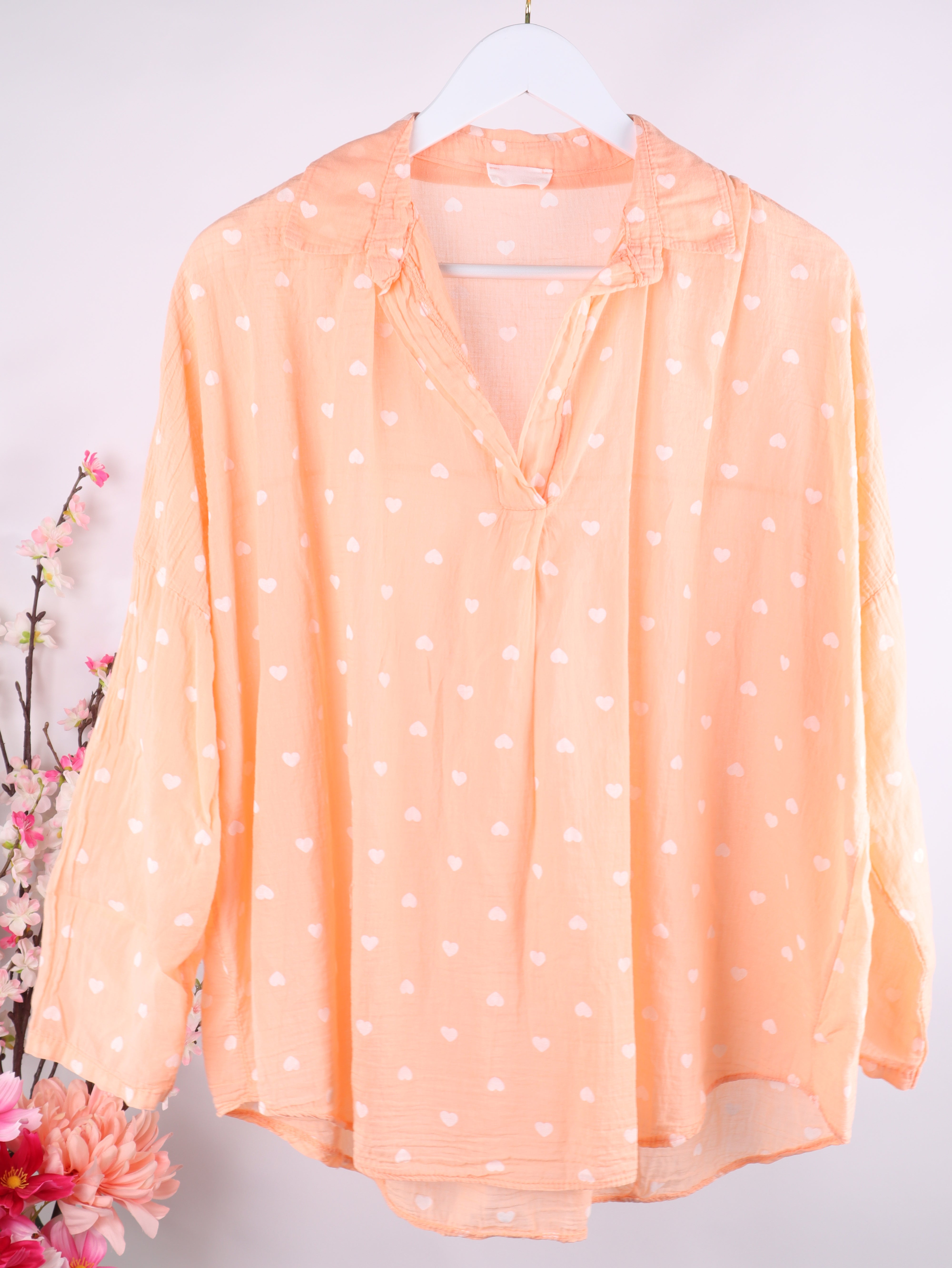 Leichte Bluse mit Herzen