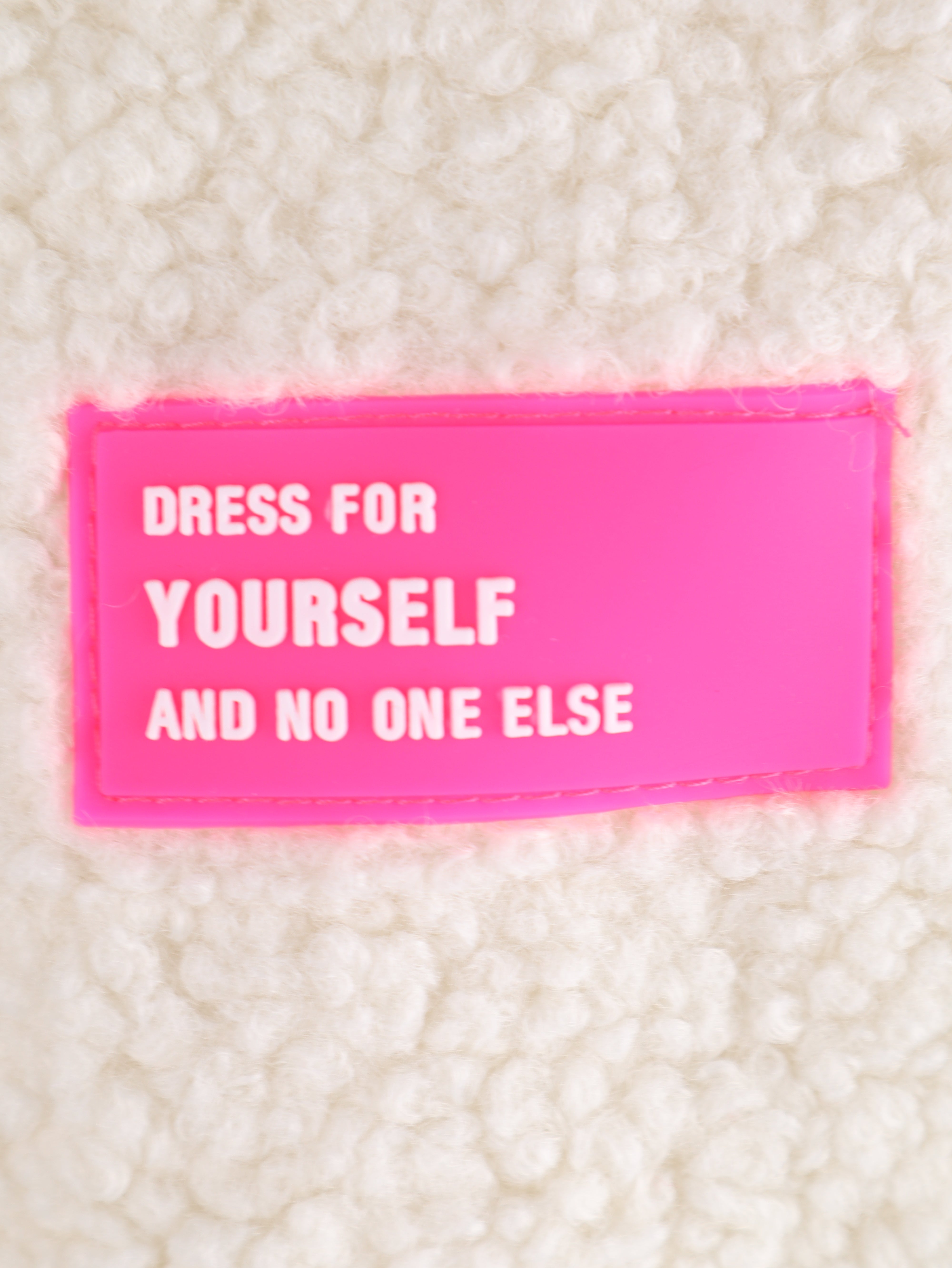 Teddy Weste Statement Patch