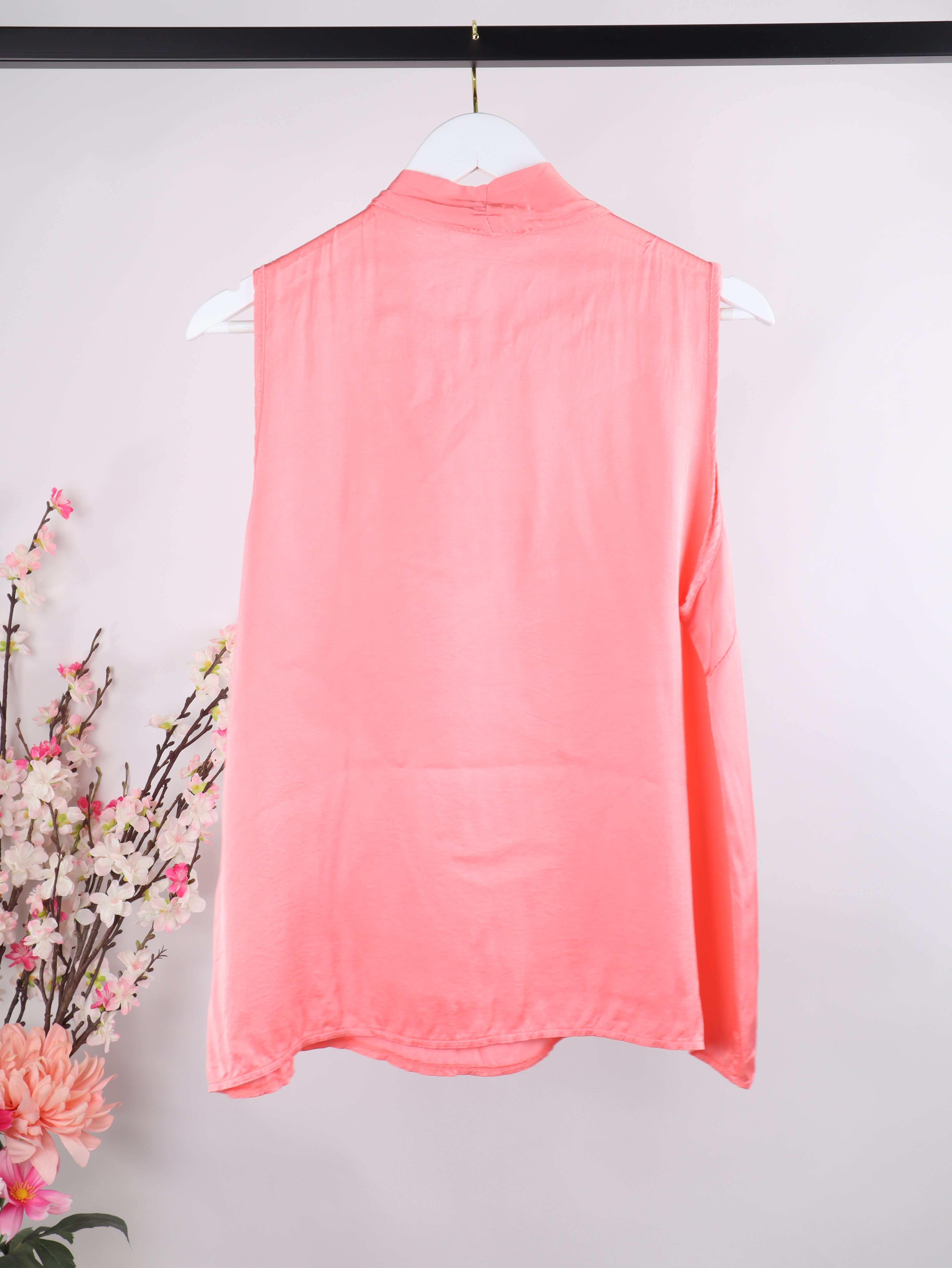Halterneck Bluse mit Schleife – Viskose & Seide Mix