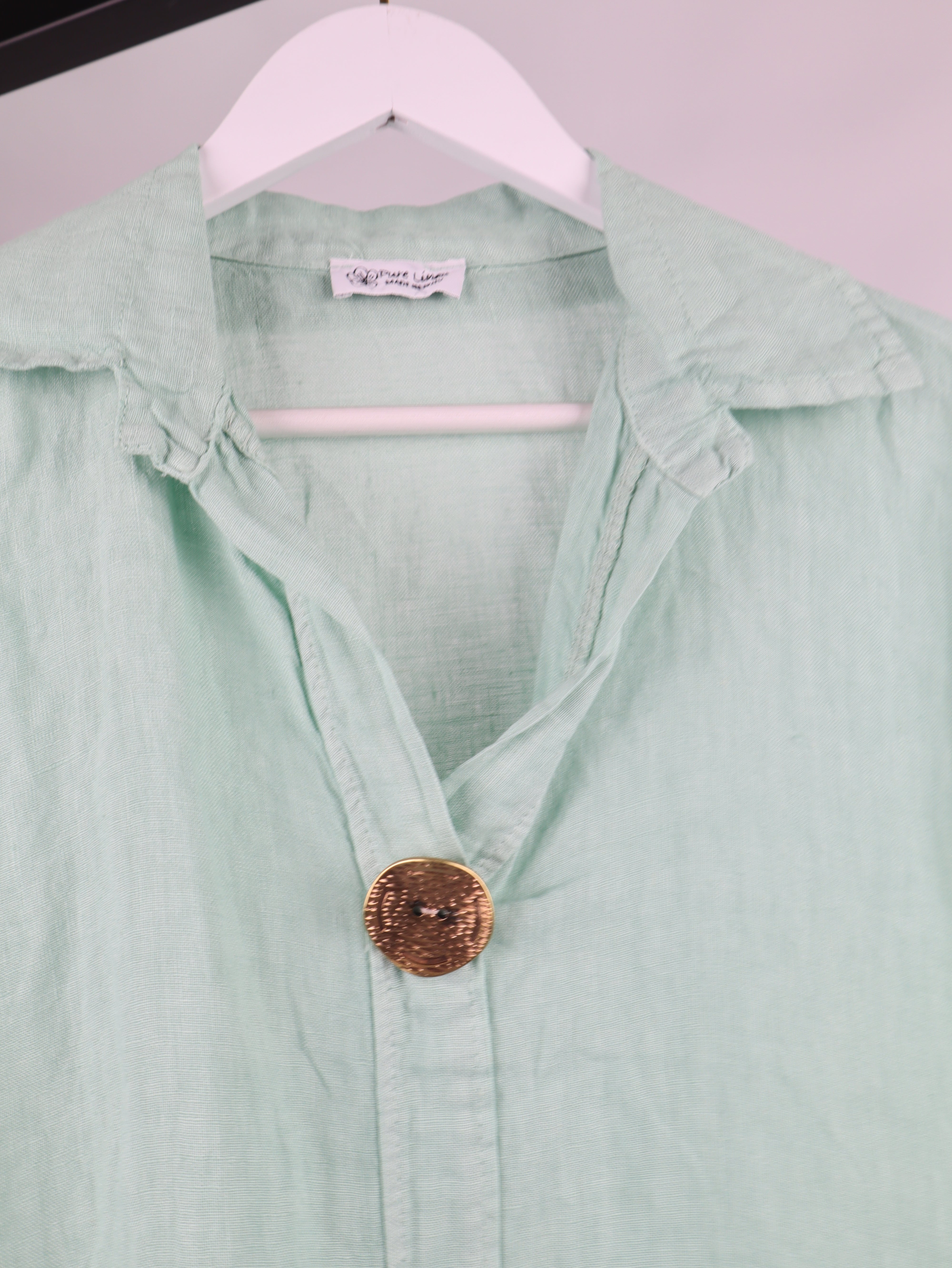 Oversize Leinenshirt mit Zierknopf