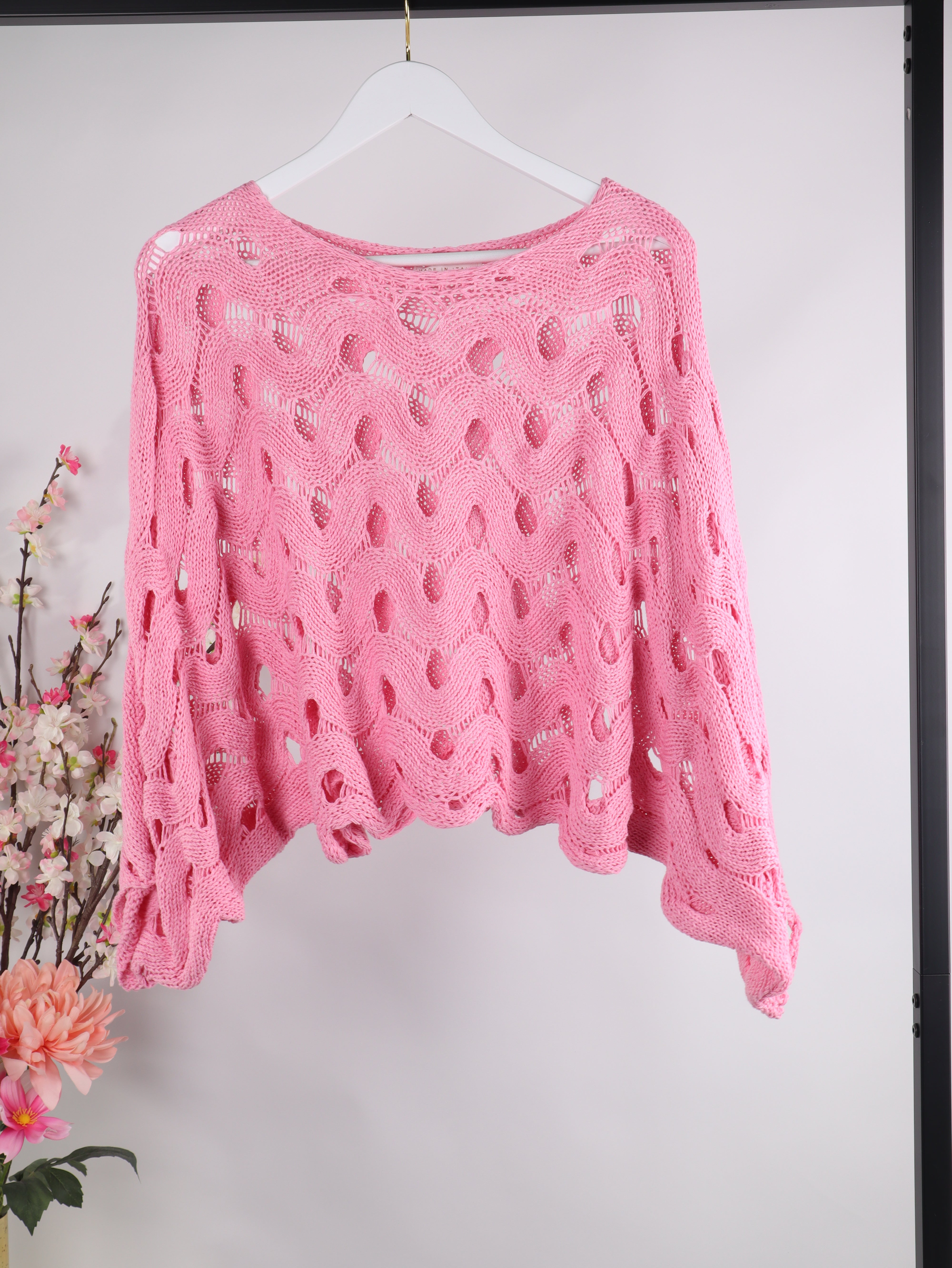 Oversize Lochstrick-Pullover Wellen