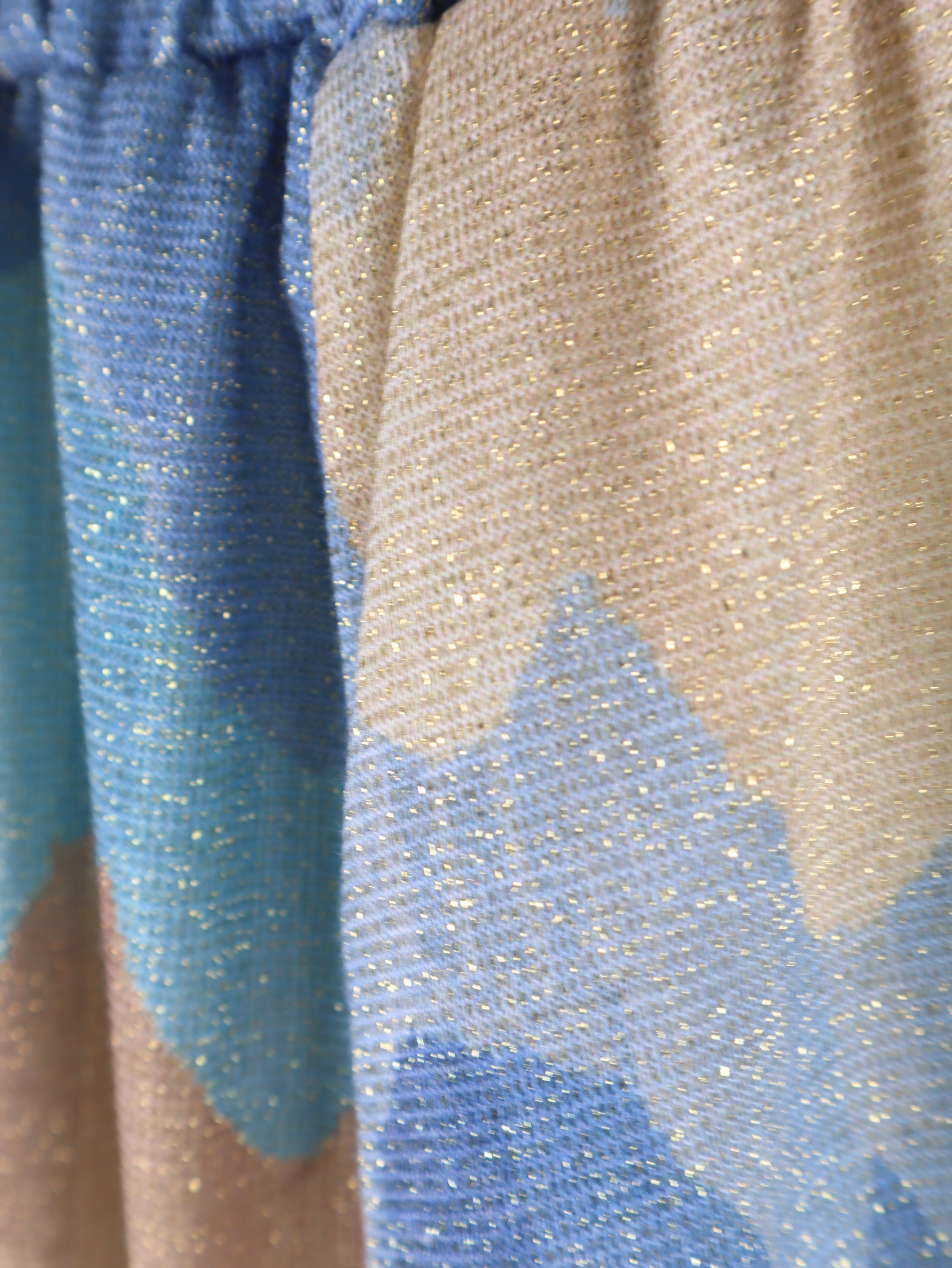 Leichte Glitzerhose Abstract
