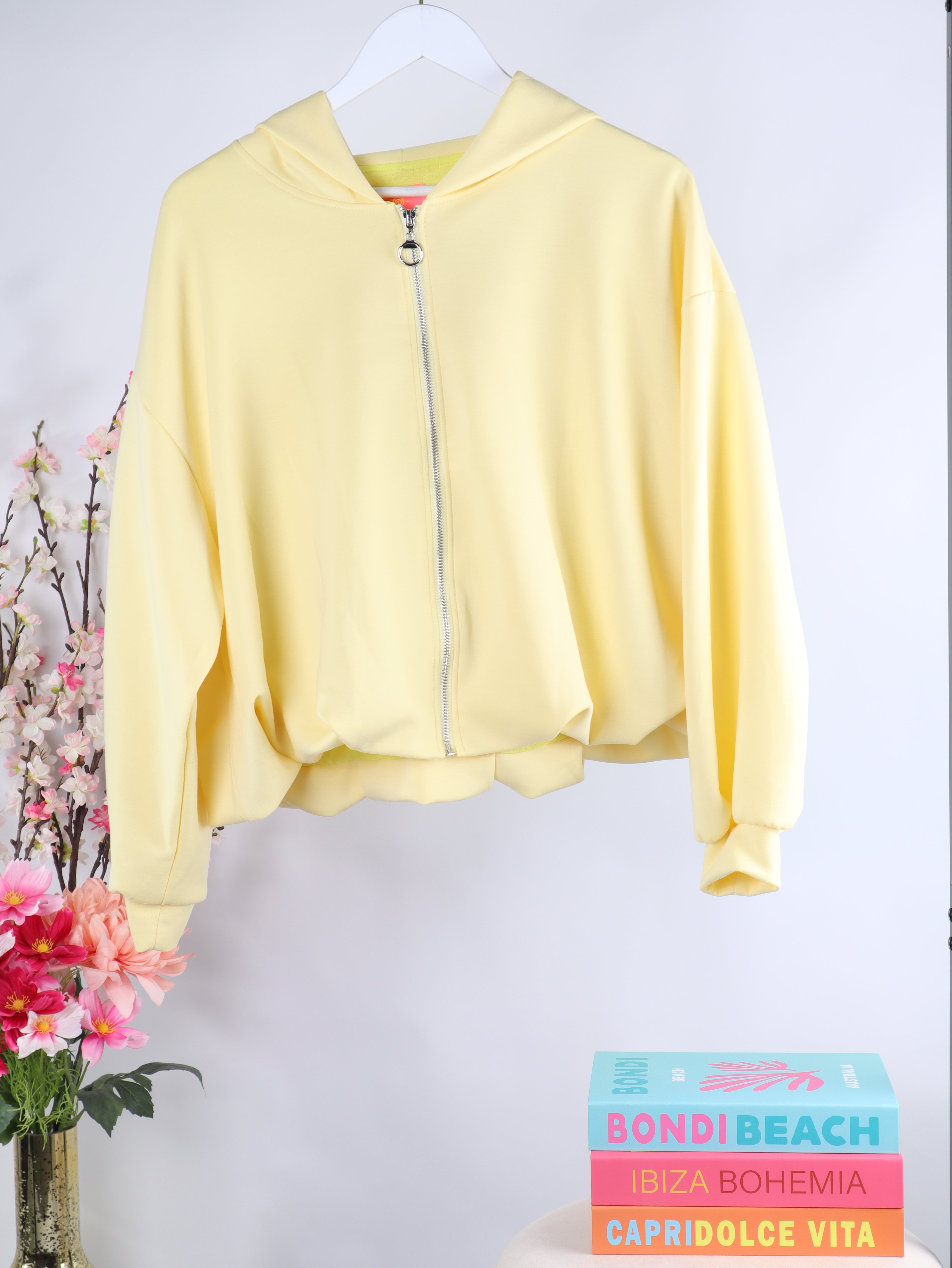 Oversize Kapuzenjacke „Butter Soft“ –