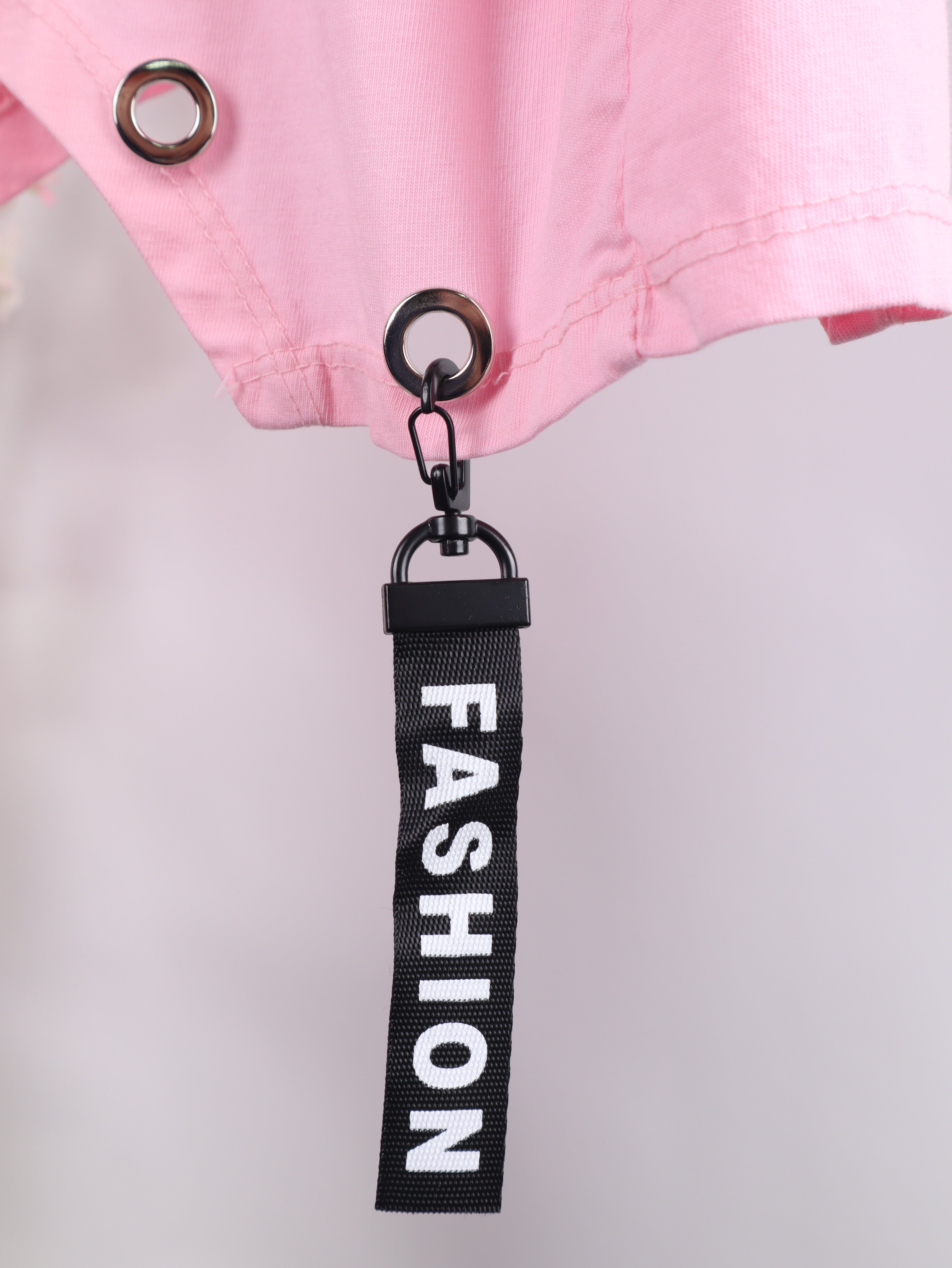 Oversize Shirt „Courage“ mit Ösen