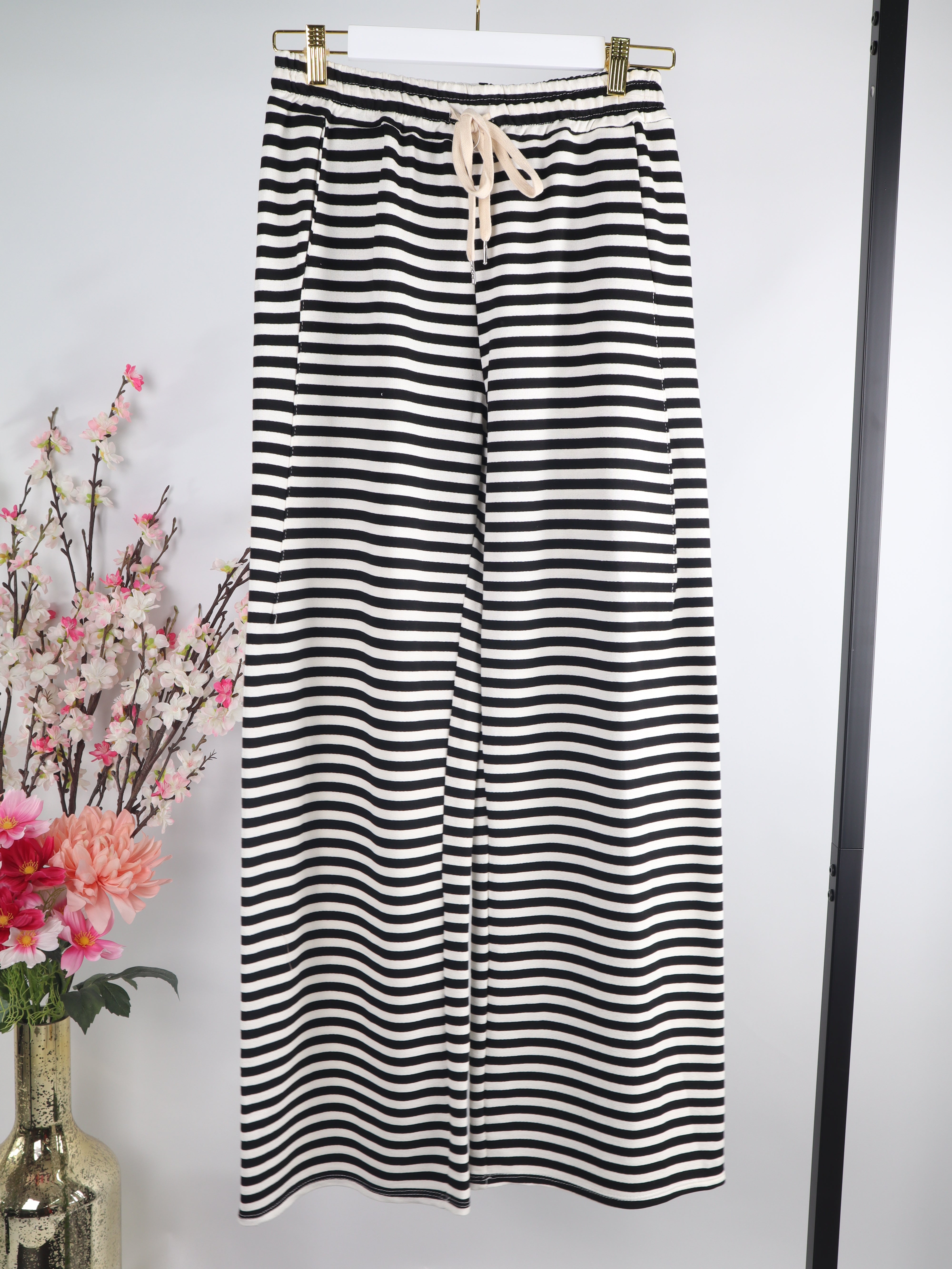 Streifen Sommerhose mit elastischem Bund – Wide Leg