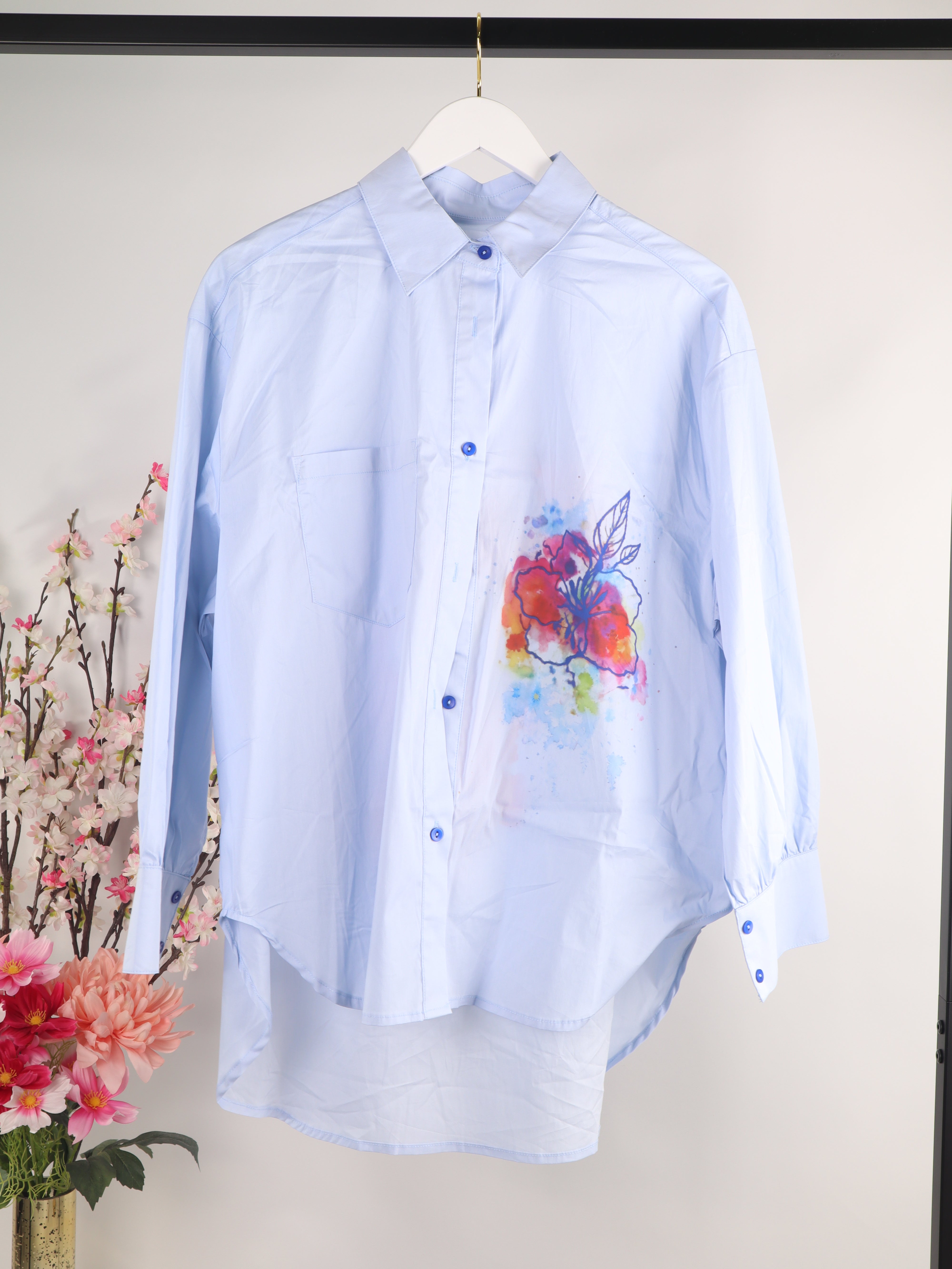 Oversize Bluse mit floralem Print