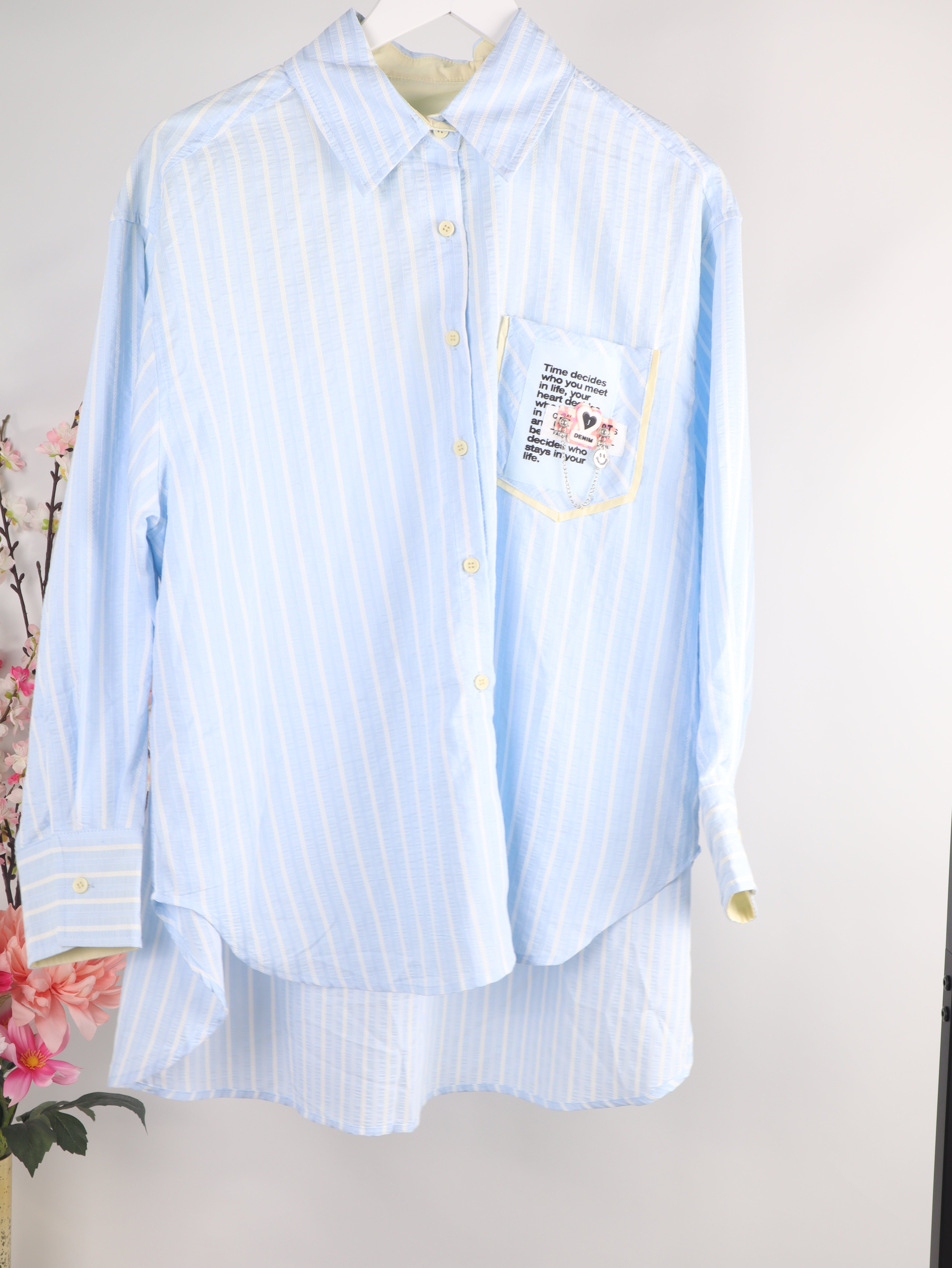 Oversize Streifenbluse Statement