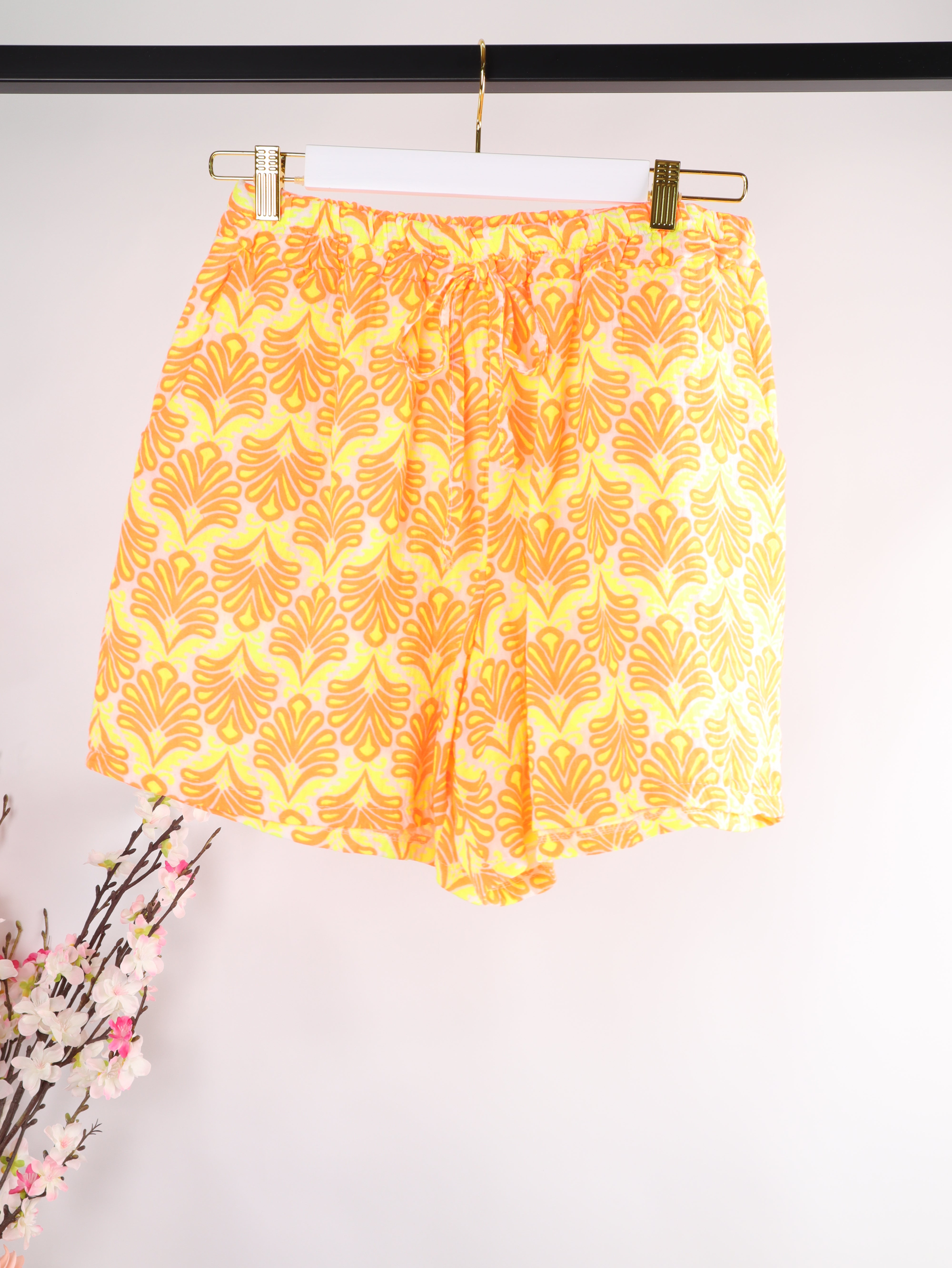 Shorts Flora
