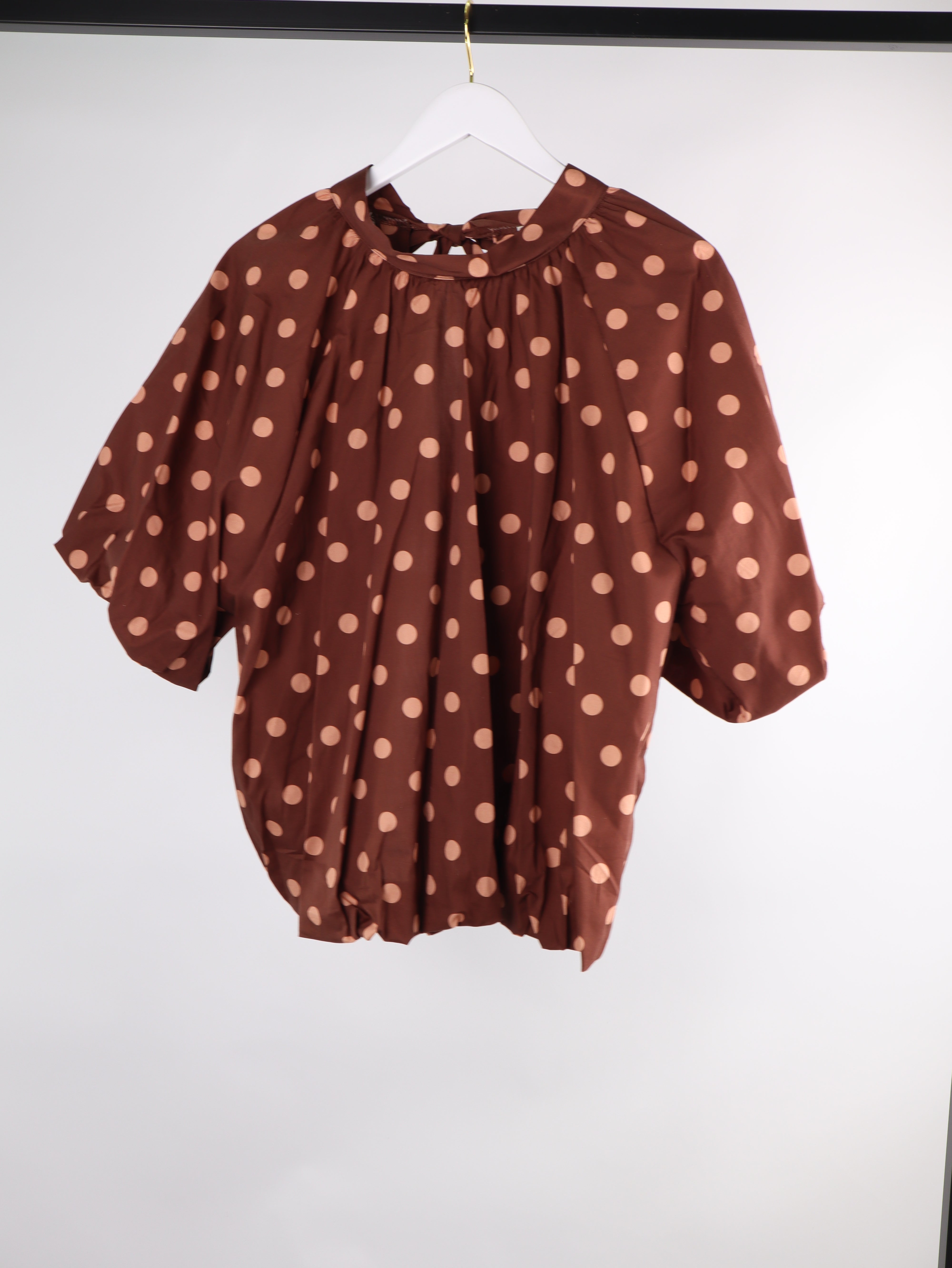 Oversize Polka-Dot Bluse mit Rückenschleifen